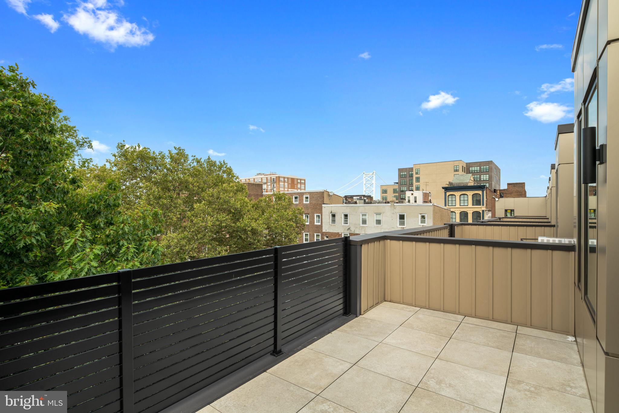 OLD CITY - Residential