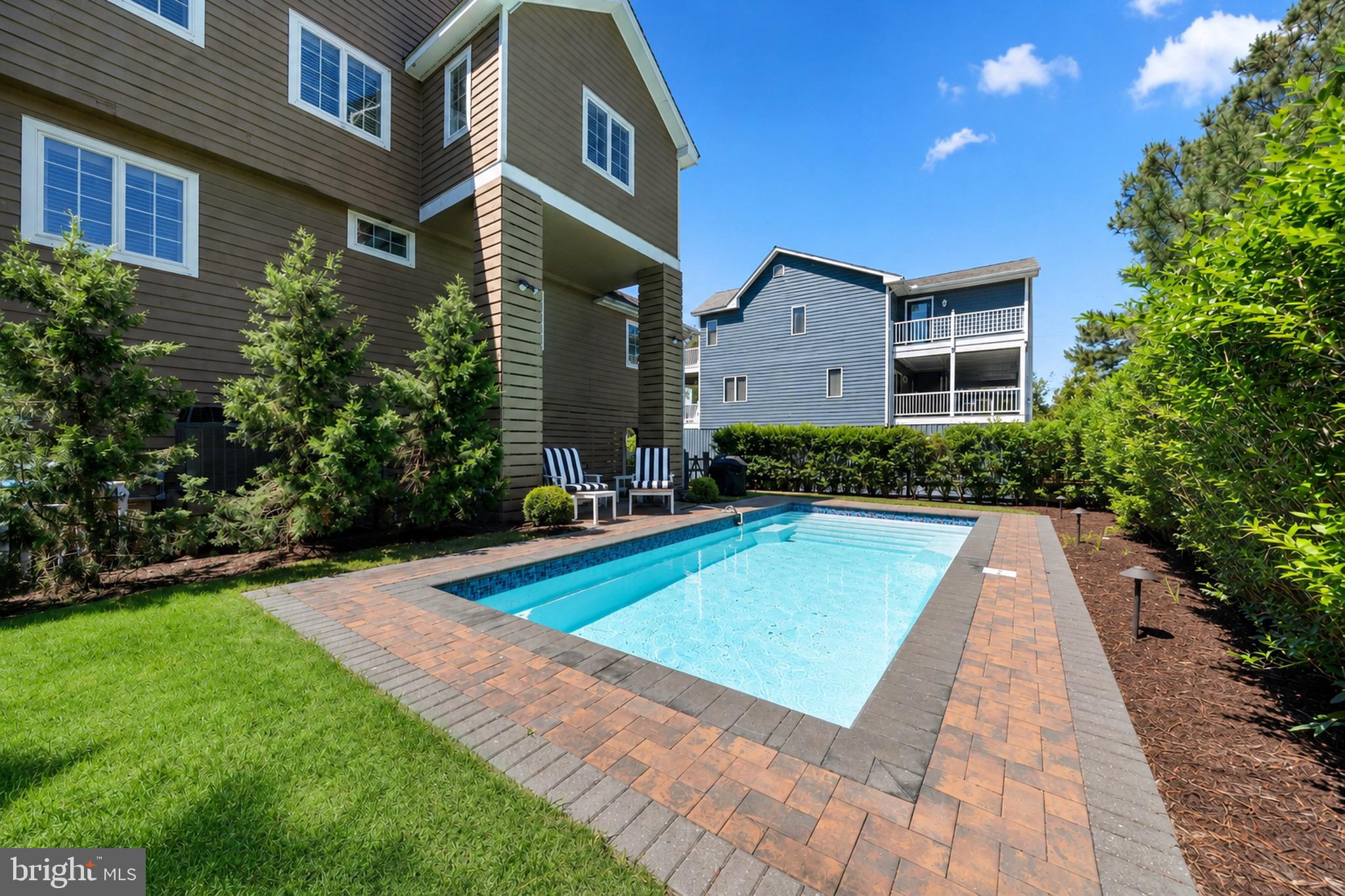 39598 ALICIA COURT