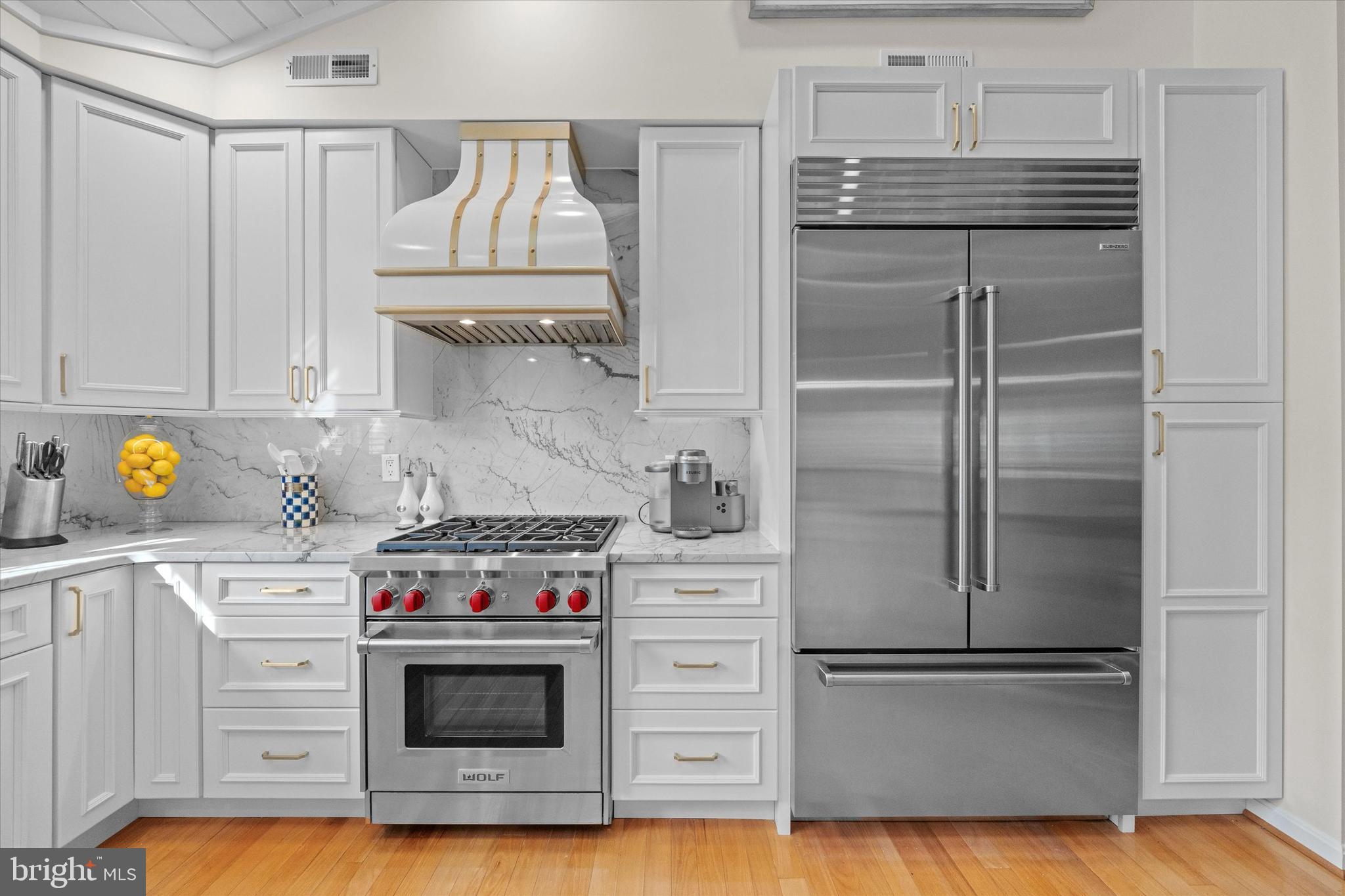 BREAKWATER BEACH - Residential