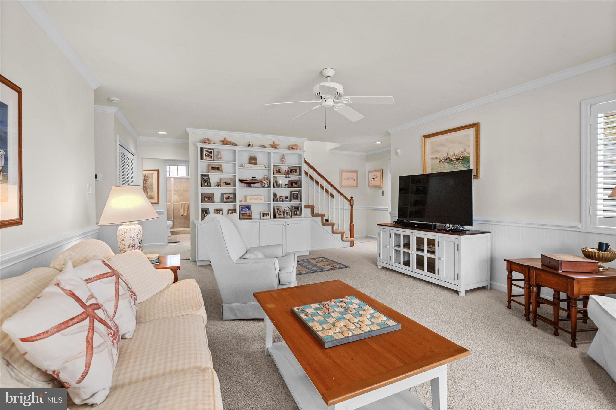 BREAKWATER BEACH - Residential