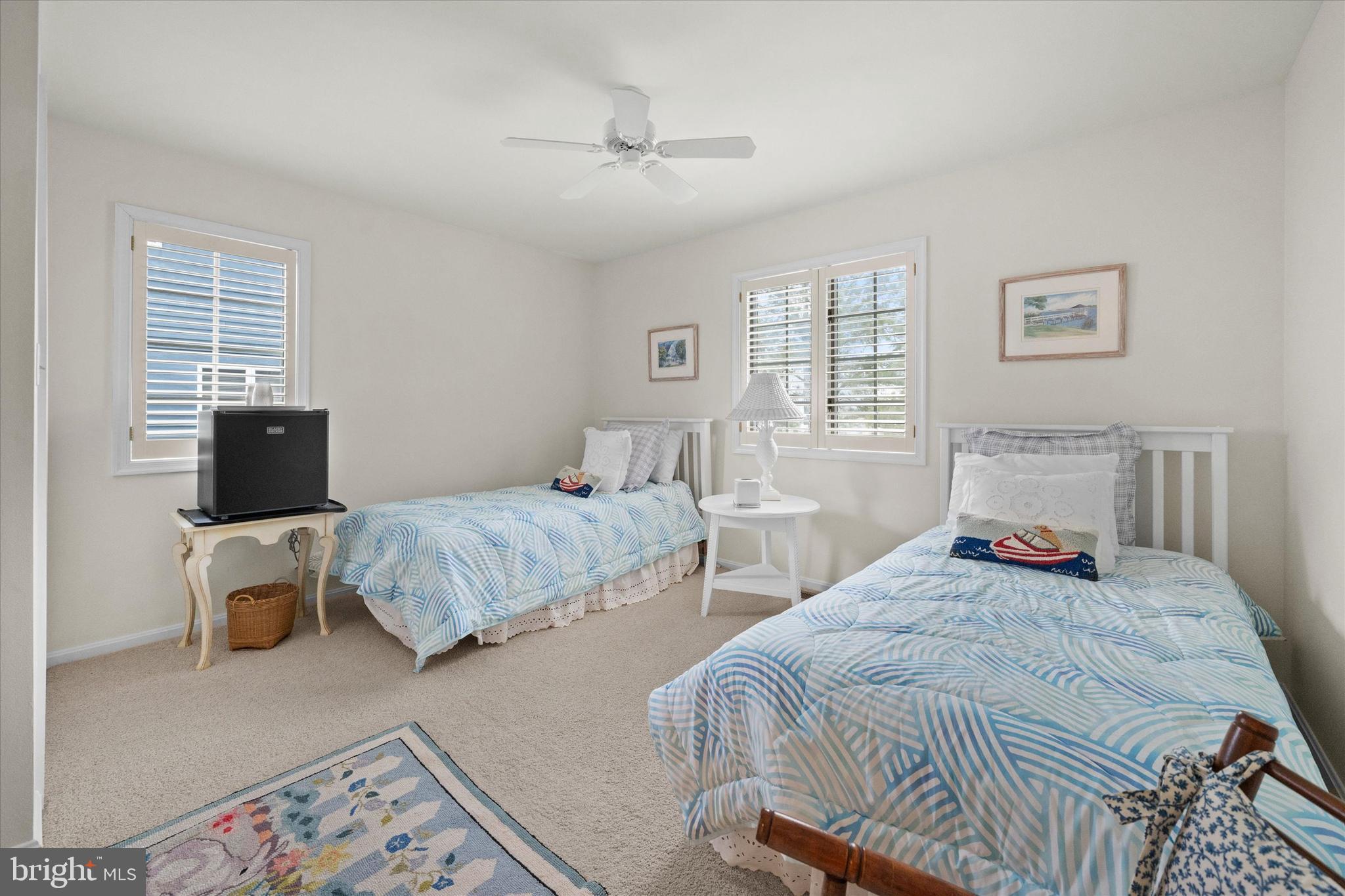 BREAKWATER BEACH - Residential