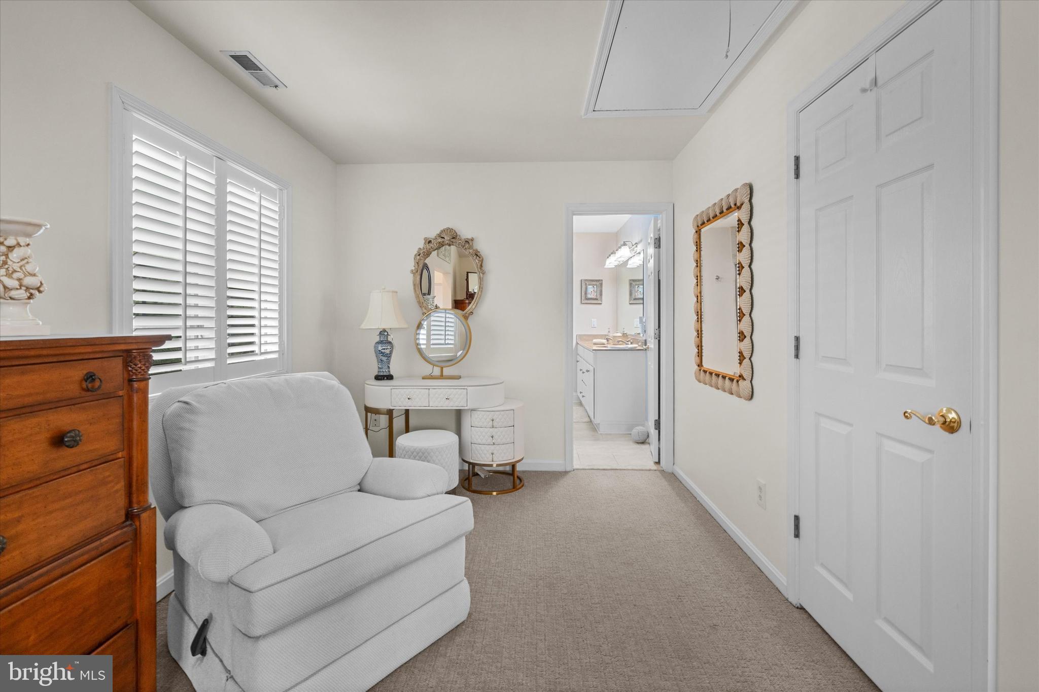 BREAKWATER BEACH - Residential