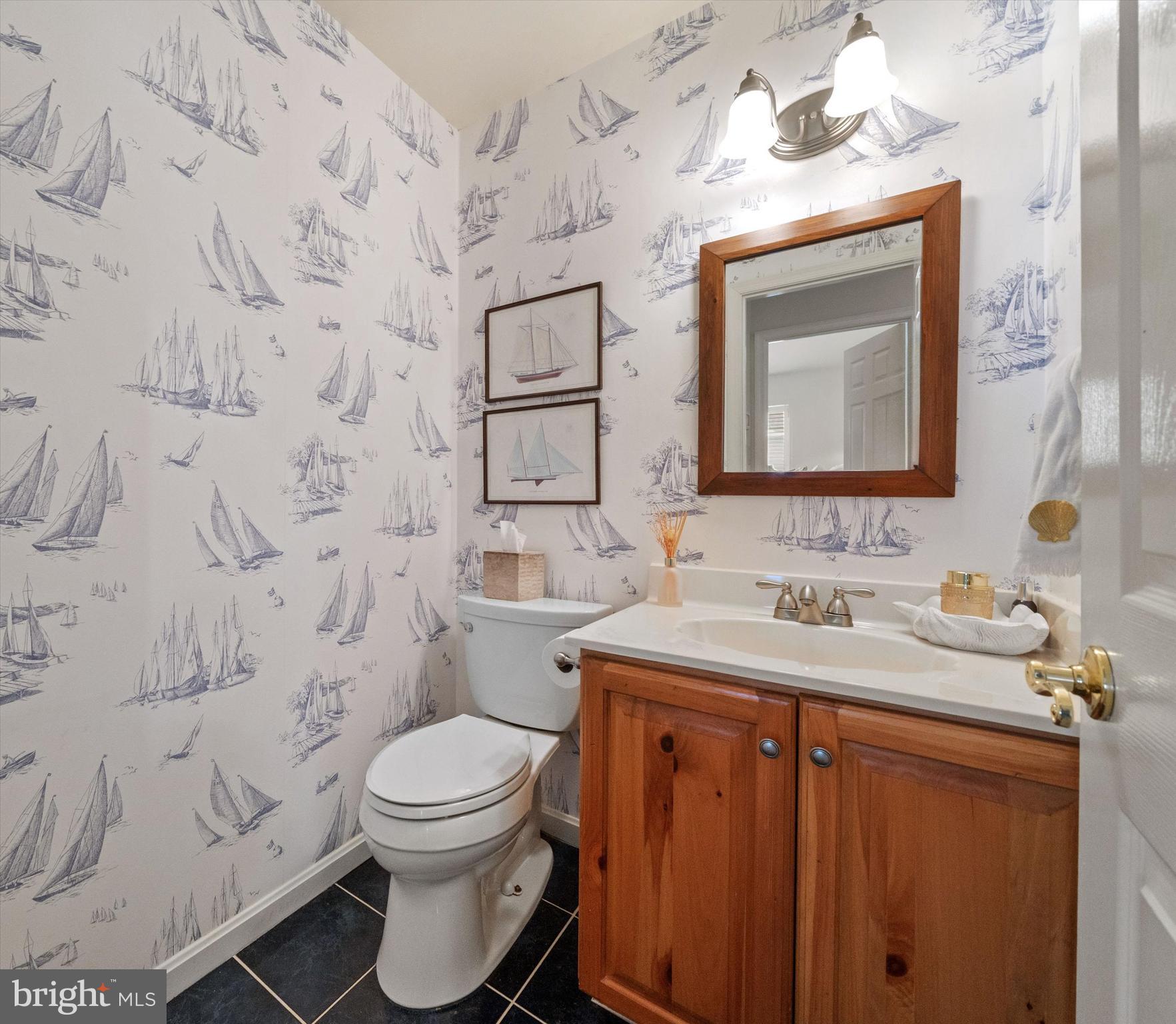 BREAKWATER BEACH - Residential