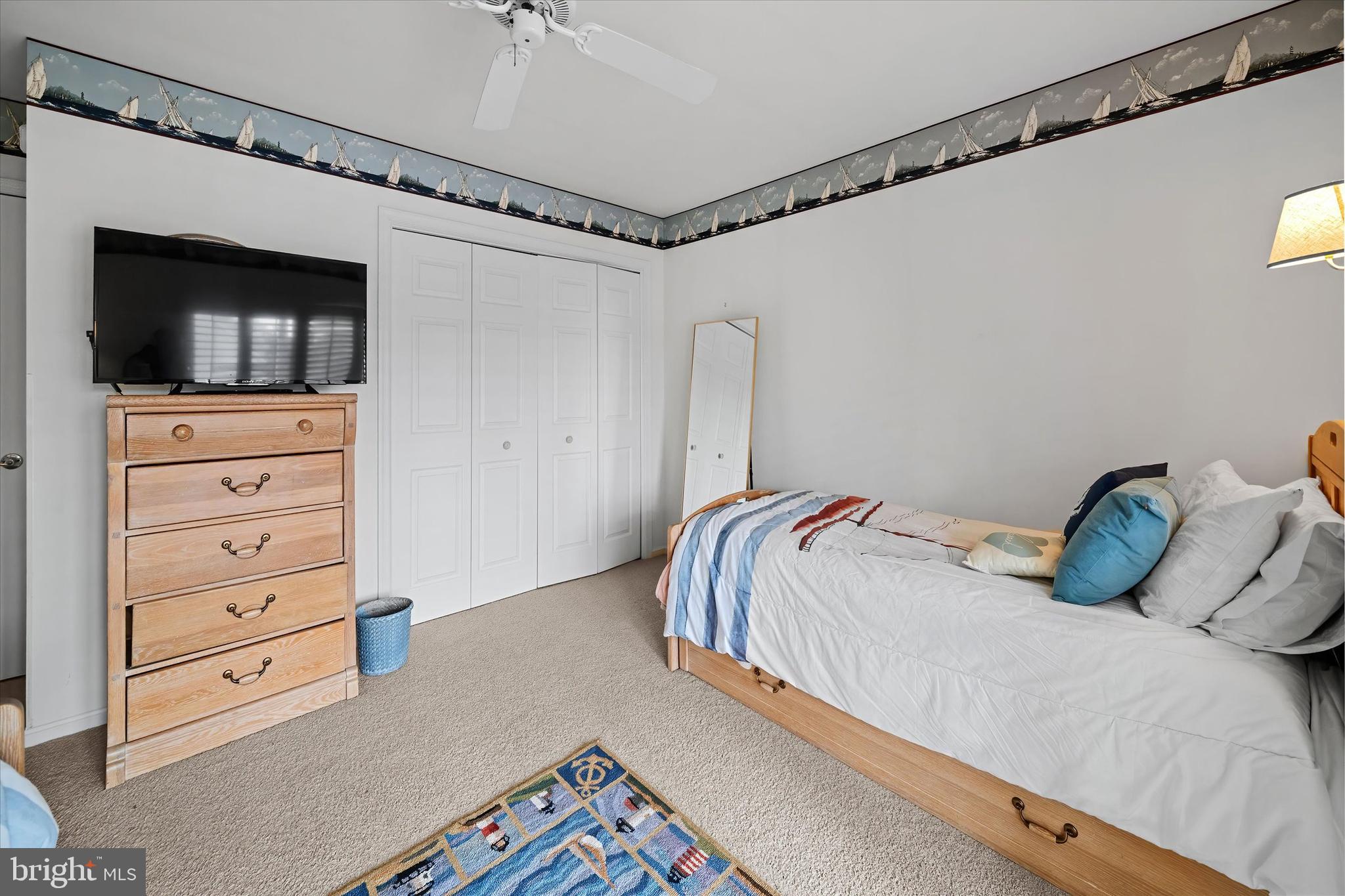 BREAKWATER BEACH - Residential