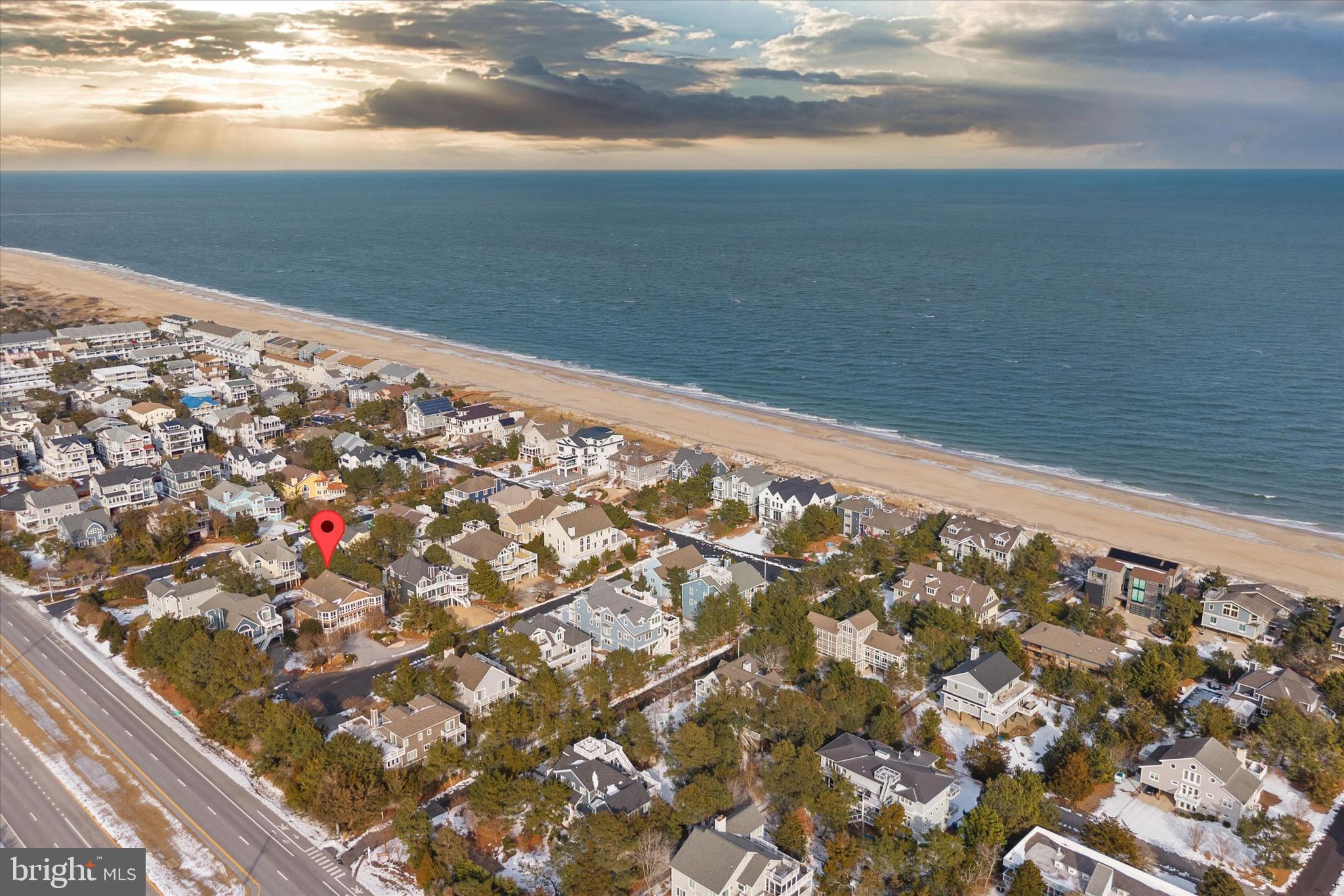 BREAKWATER BEACH - Residential