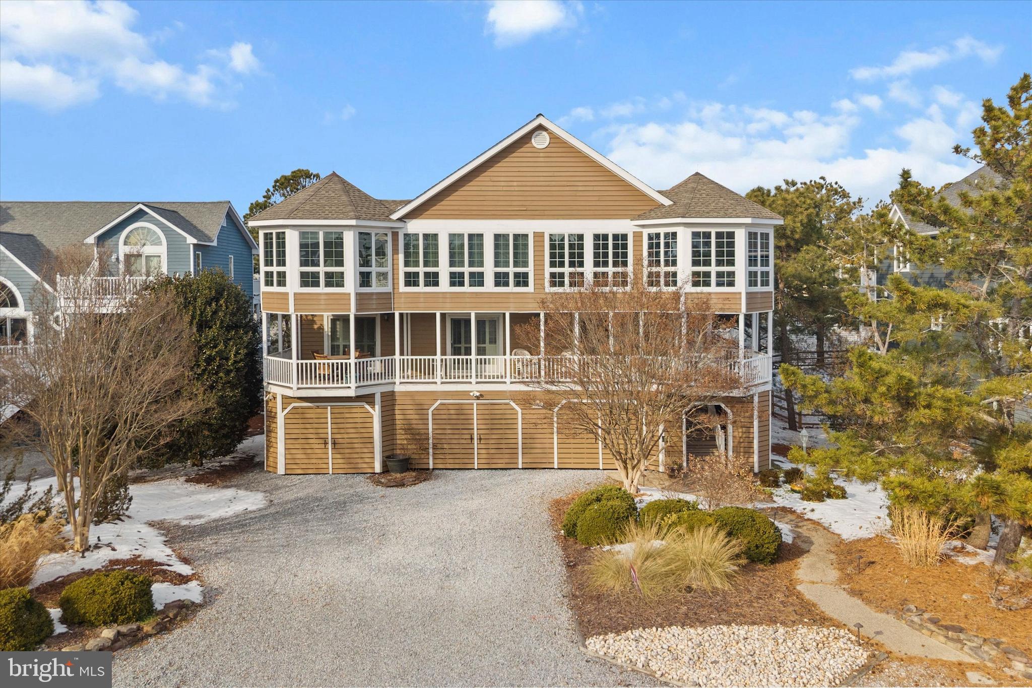 BREAKWATER BEACH - Residential