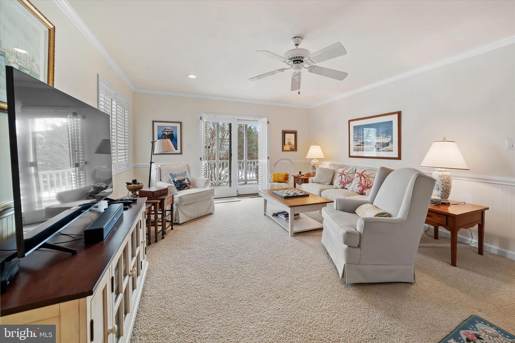 BREAKWATER BEACH - Residential