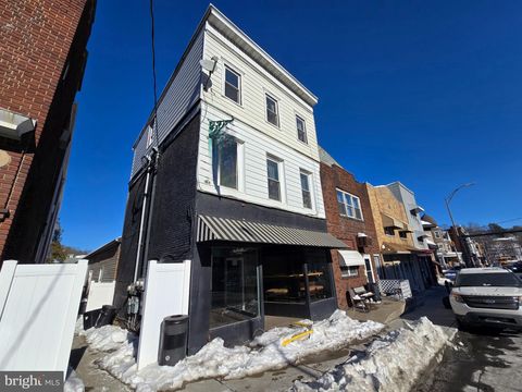 Photo of 118 Sunbury Street, MINERSVILLE, PA 17954 (MLS # PASK2025356)