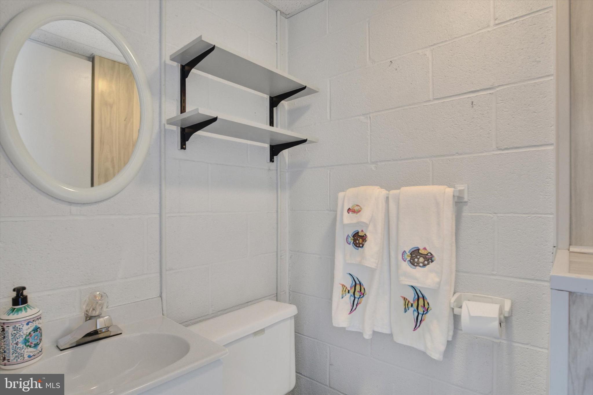 WYNNEWOOD PARK - Residential