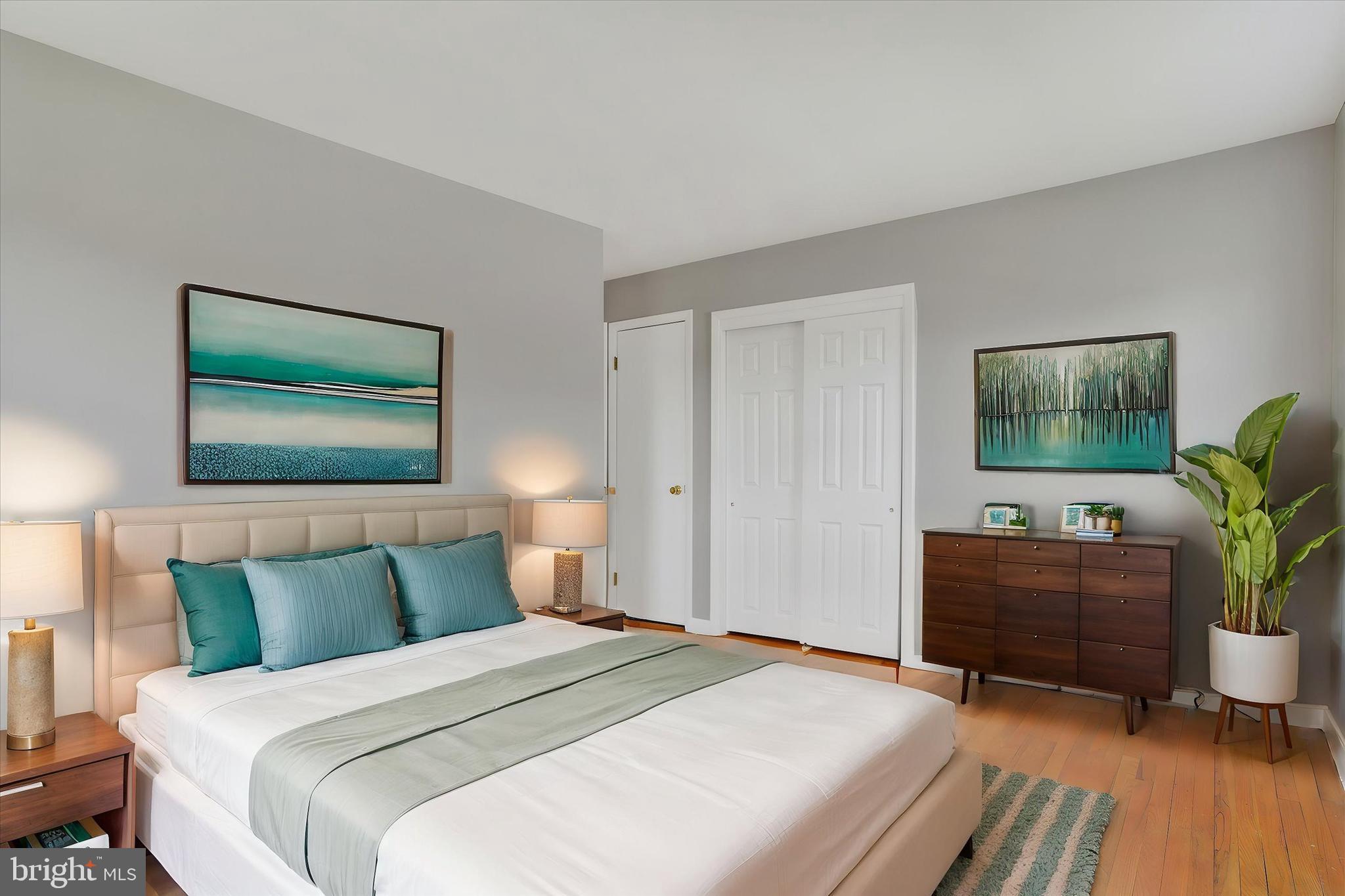 WYNNEWOOD PARK - Residential