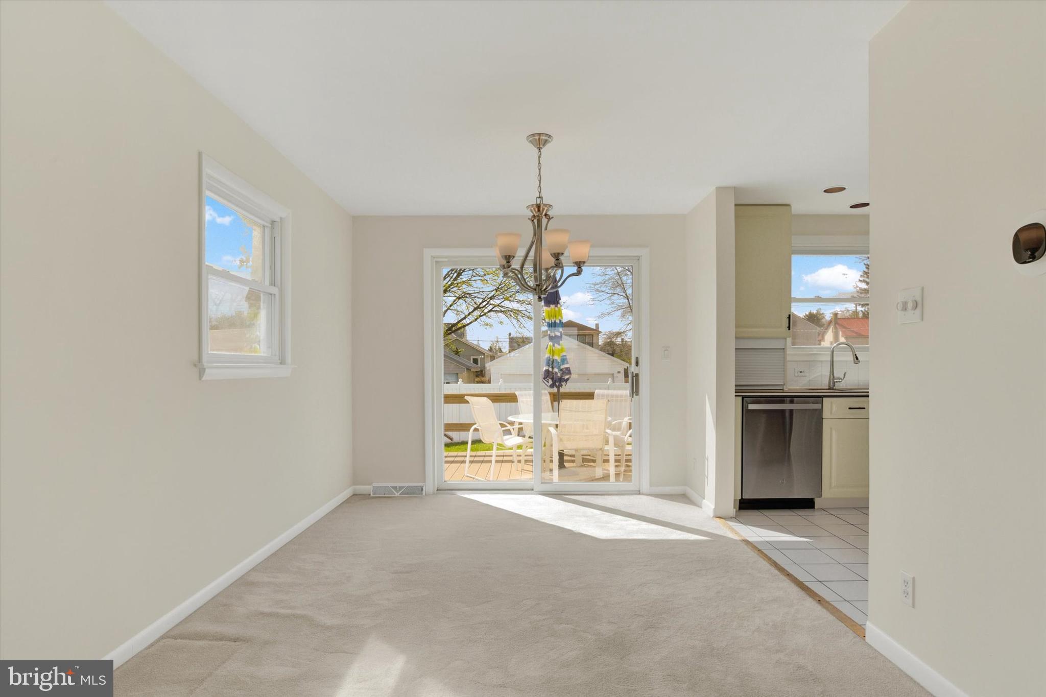 WYNNEWOOD PARK - Residential