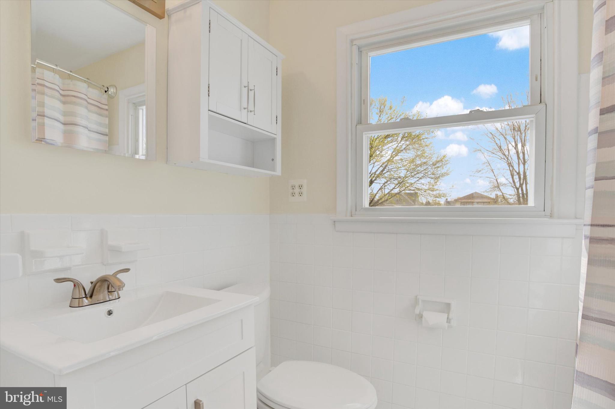 WYNNEWOOD PARK - Residential