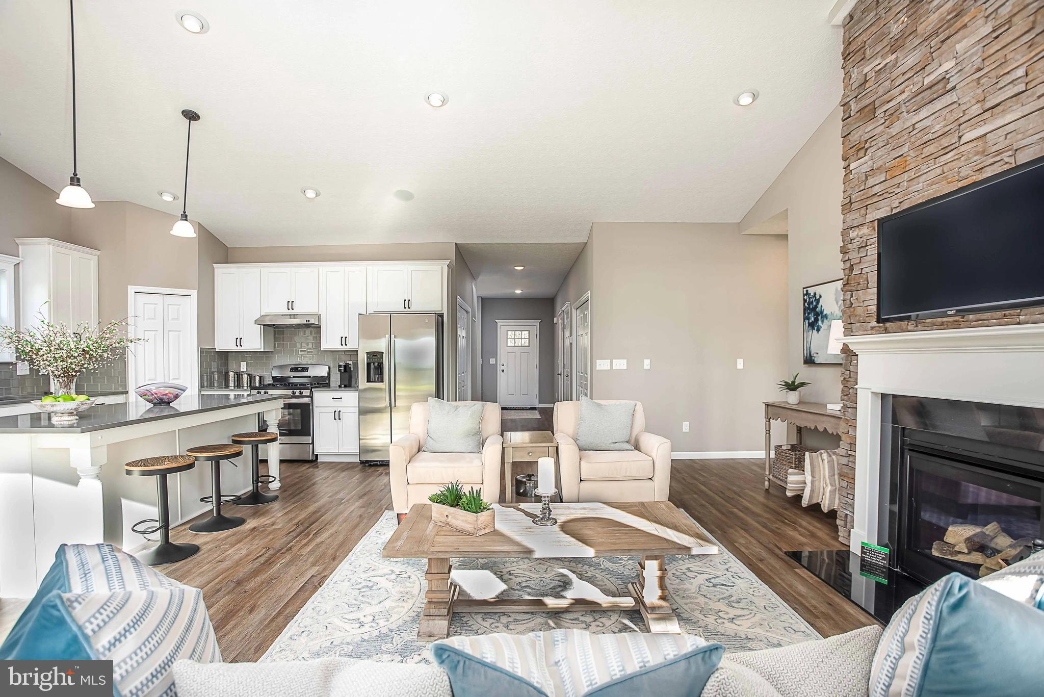 STONEY RIDGE - Residential