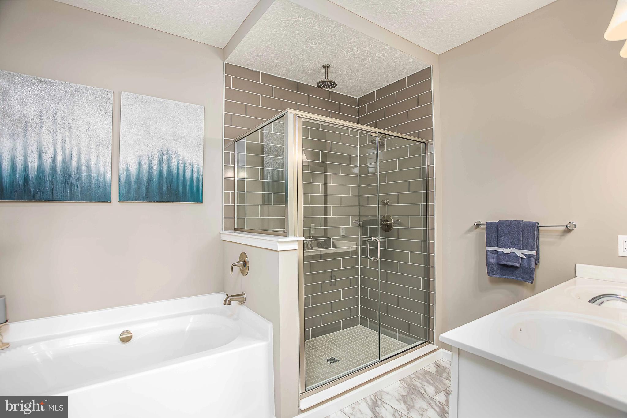 STONEY RIDGE - Residential