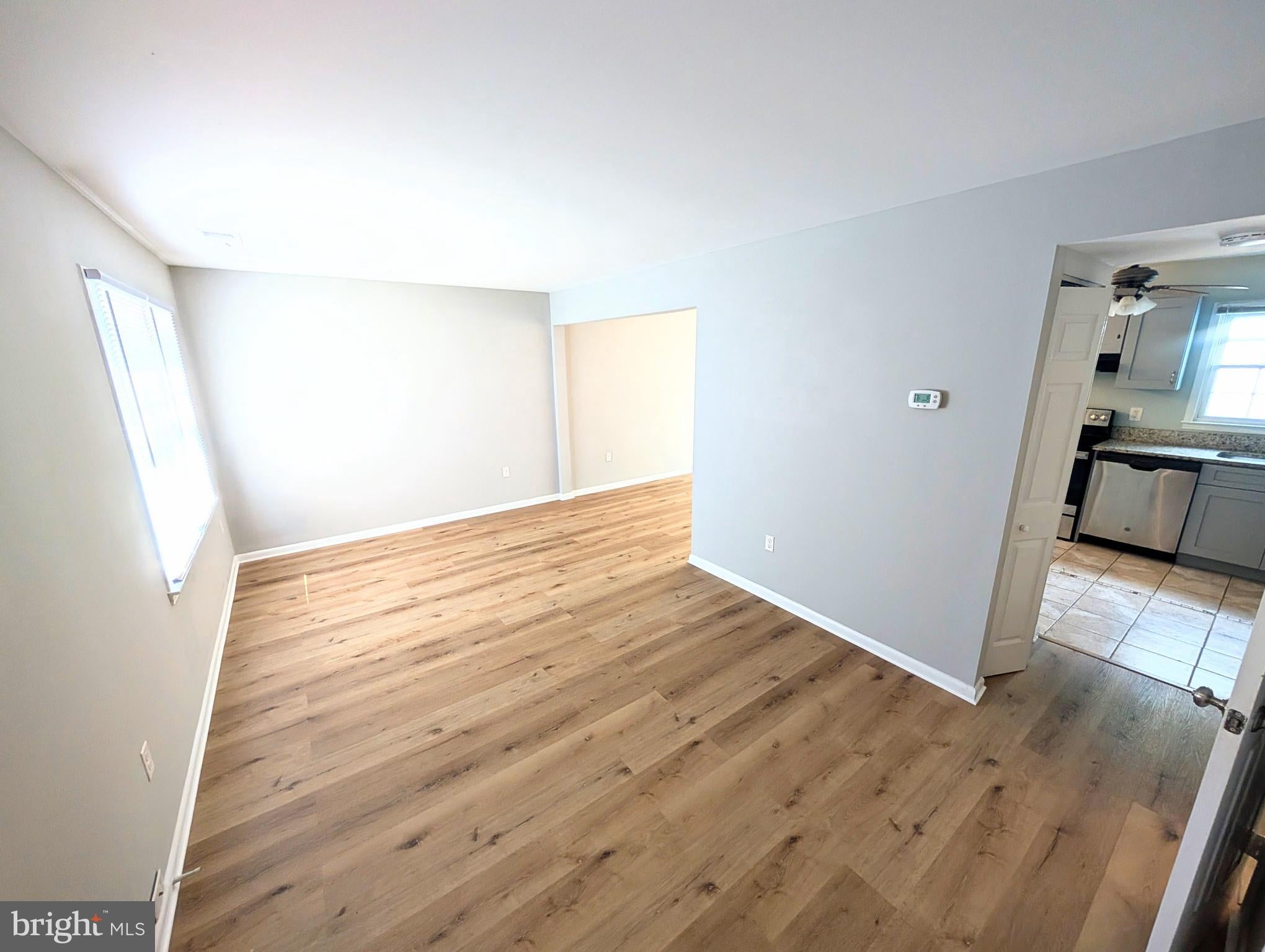 4164 HAMLIN COURT