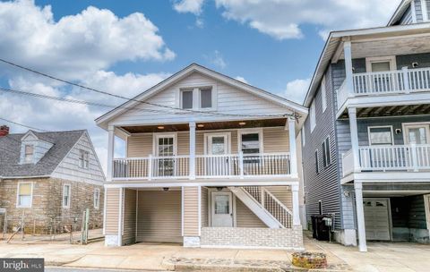 Photo of 211 N Sacramento Avenue, VENTNOR CITY, NJ 08406 (MLS # NJAC2022292)