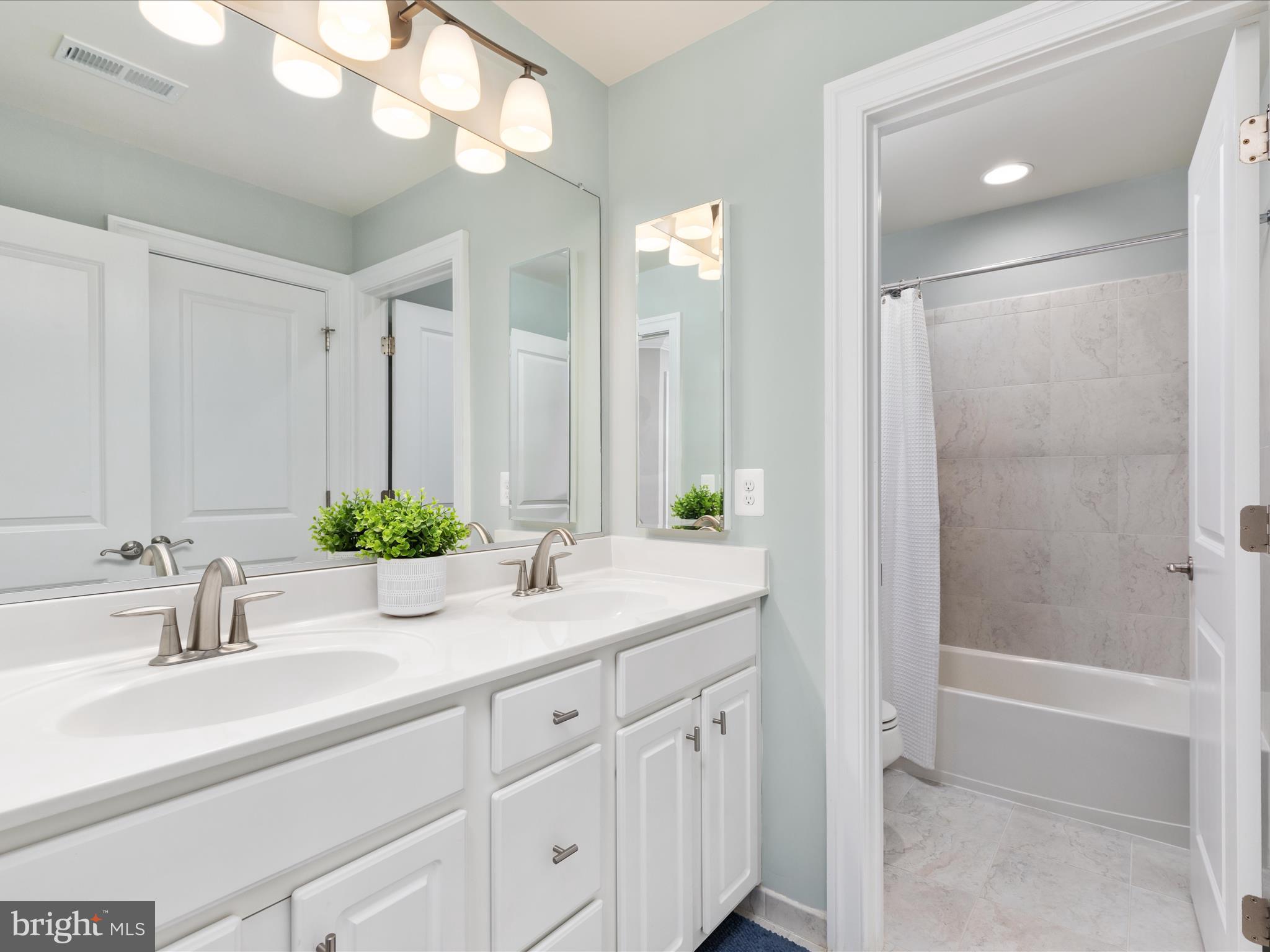 WILLOWSFORD AT THE GRANGE - Residential