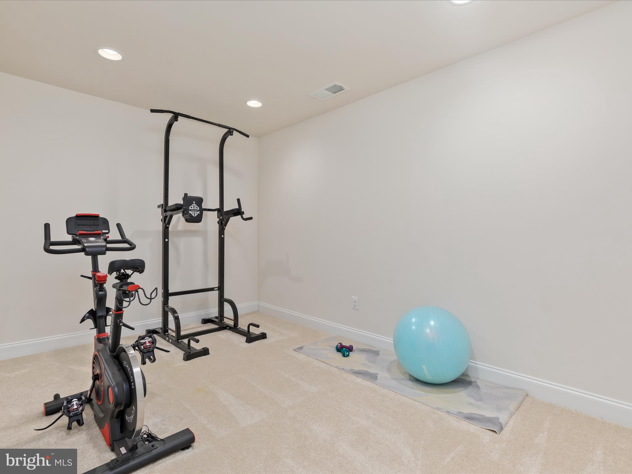 WILLOWSFORD AT THE GRANGE - Residential