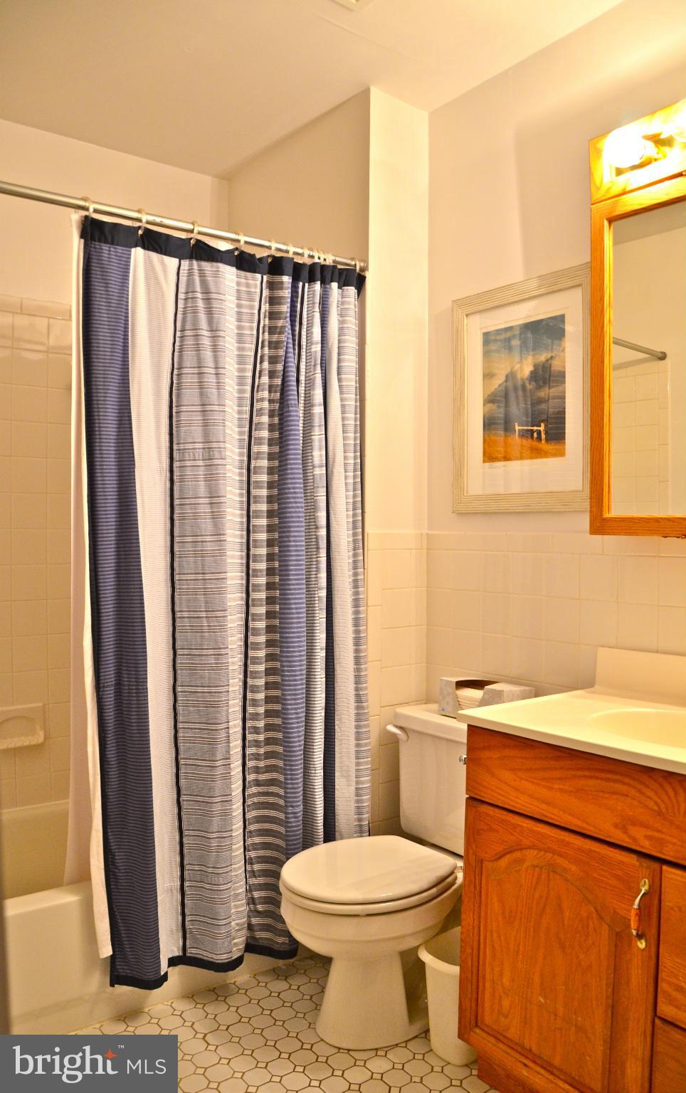 SUNRISE BEACH - Residential