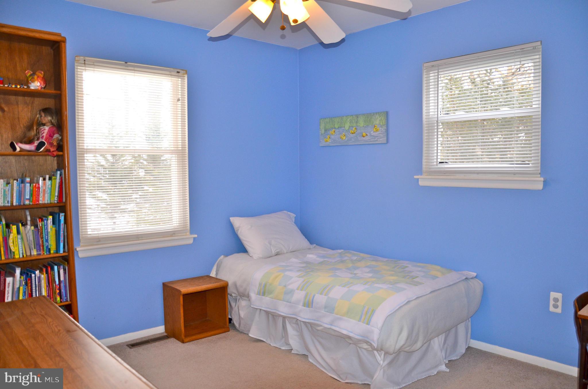 SUNRISE BEACH - Residential