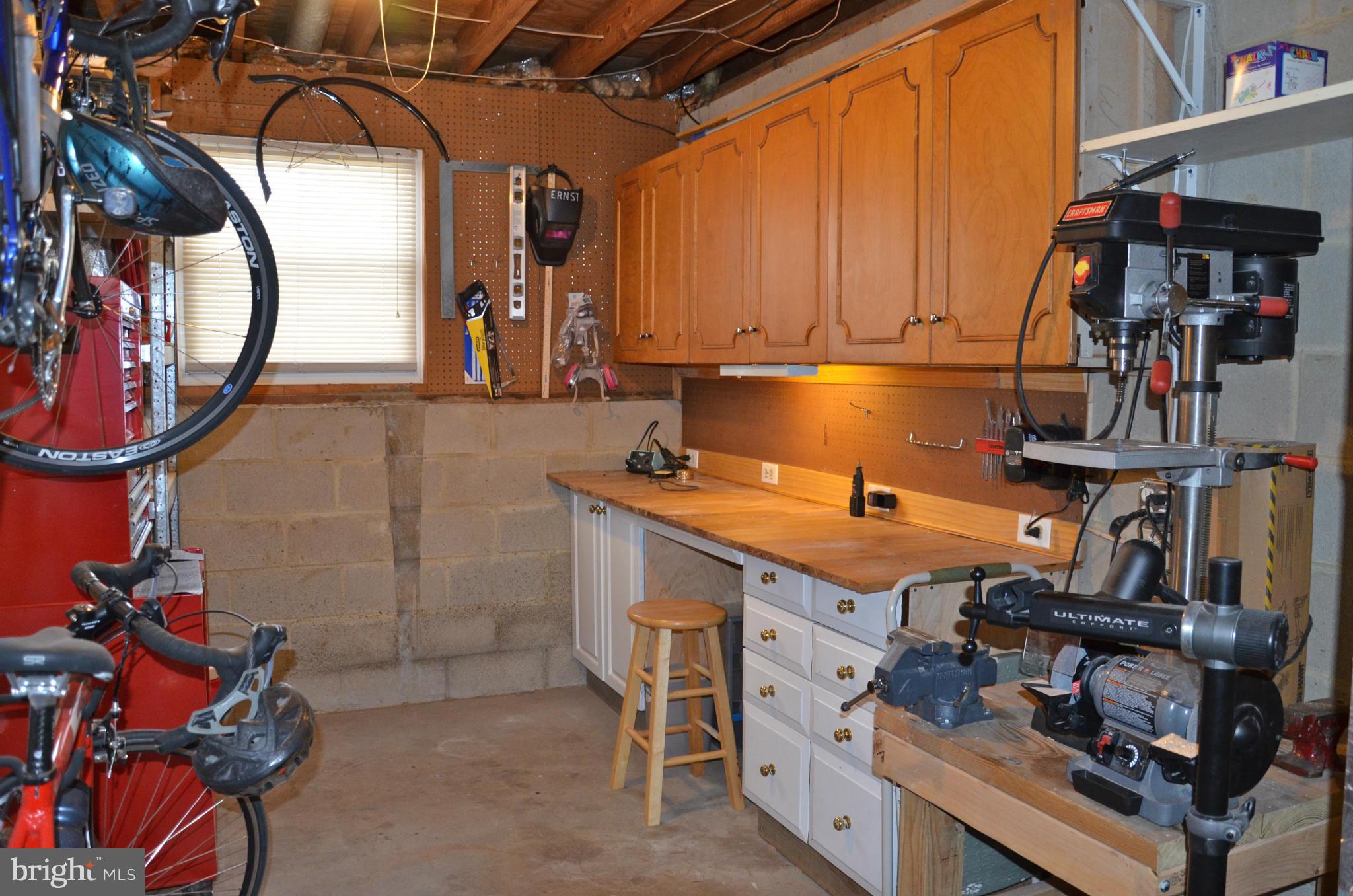 SUNRISE BEACH - Residential