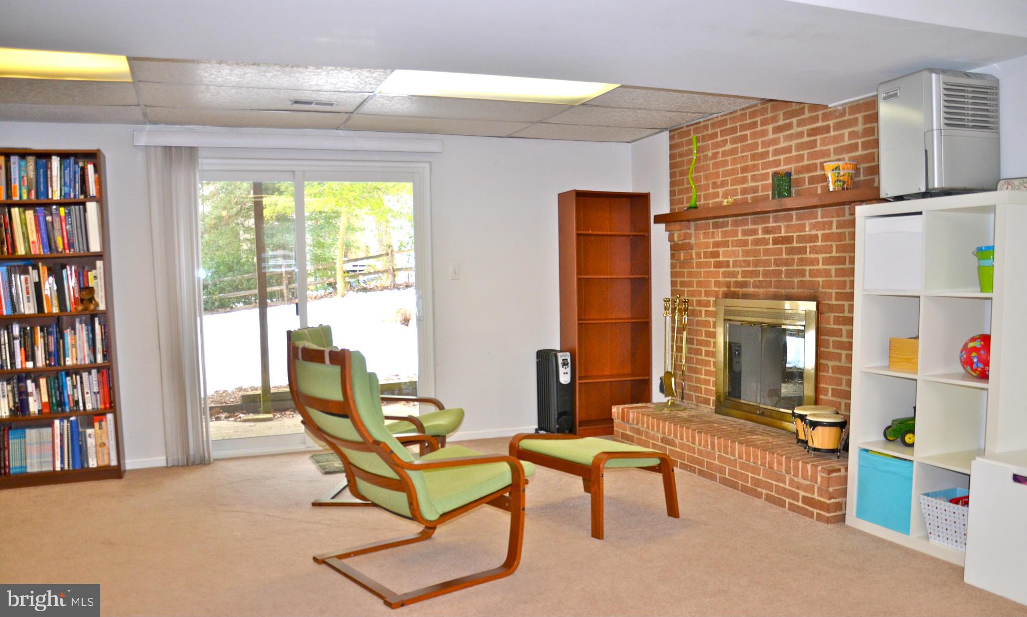 SUNRISE BEACH - Residential