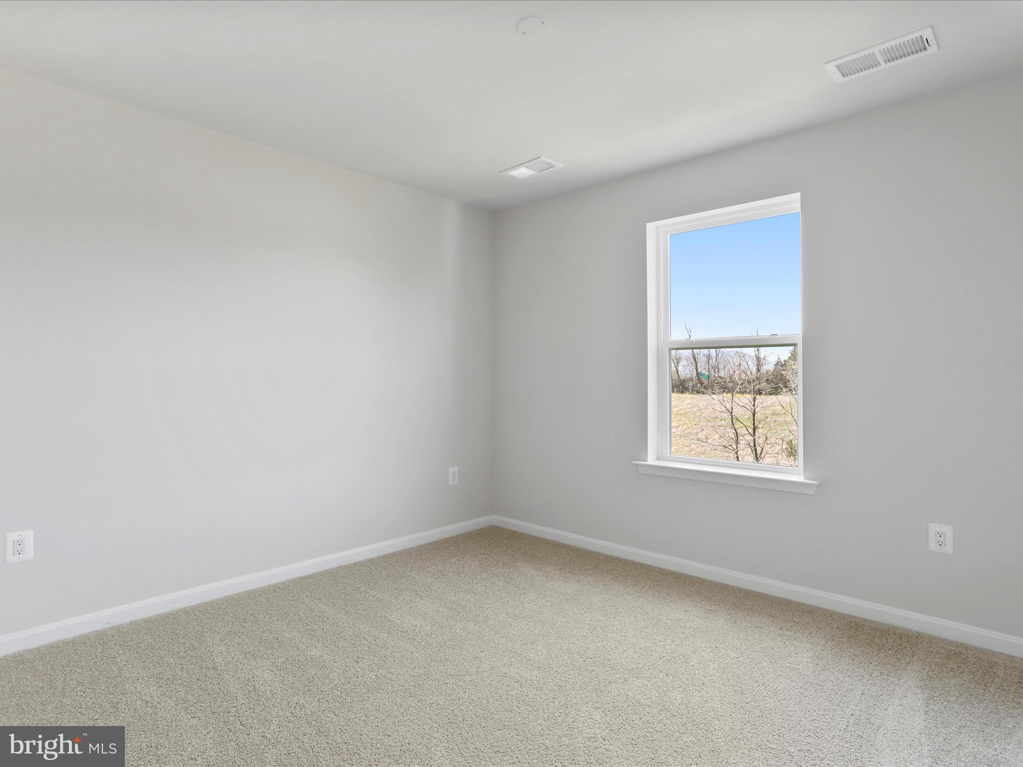 SEASONS AT MIDDLETOWN PLACE - Residential