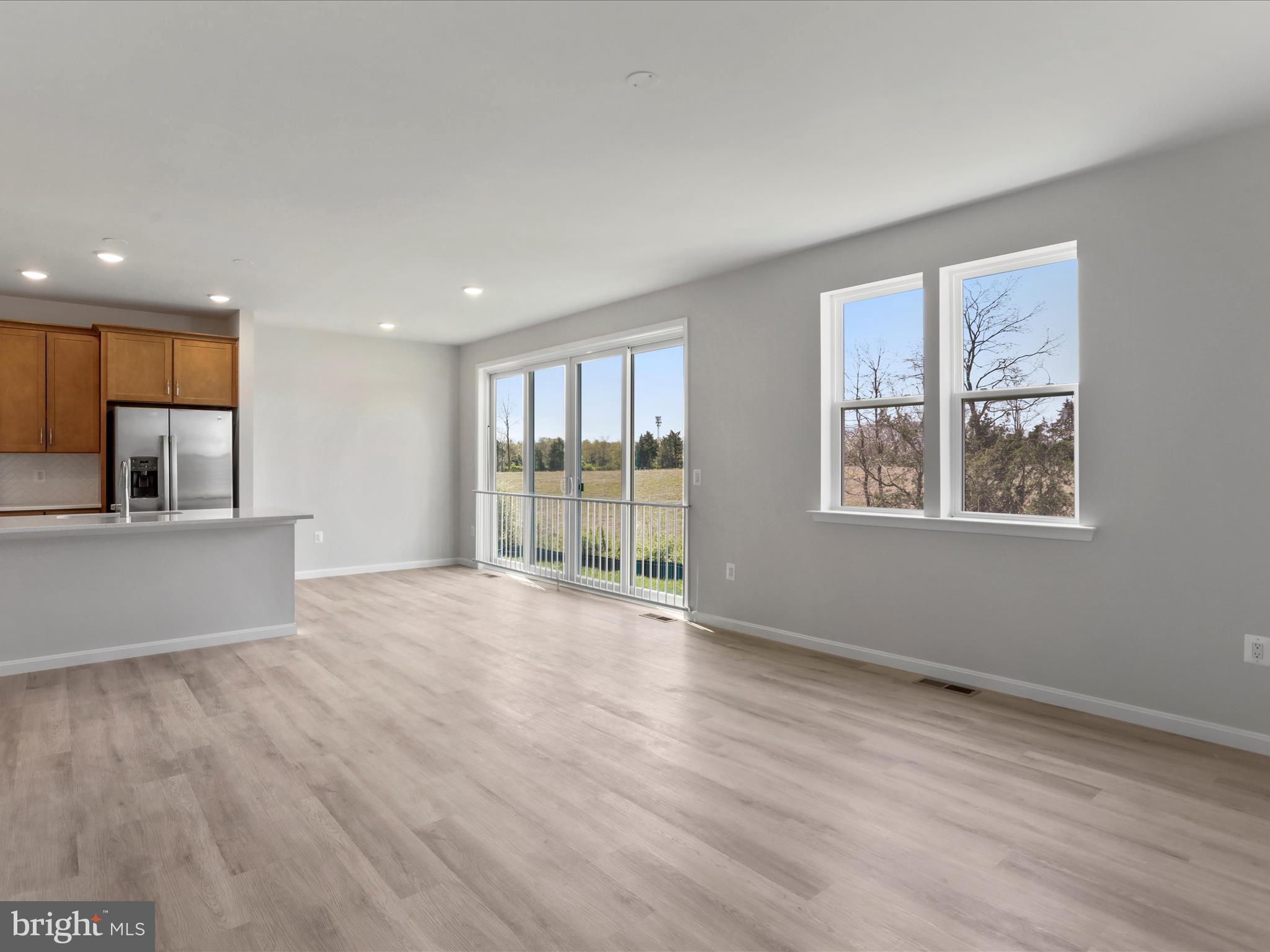 SEASONS AT MIDDLETOWN PLACE - Residential