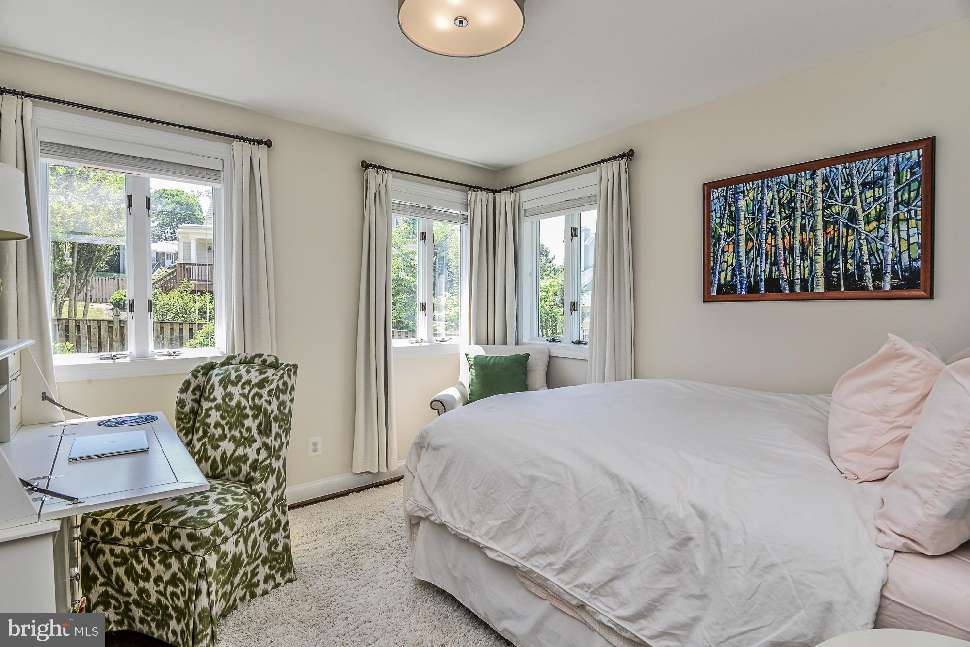 MINOR HILL - Residential