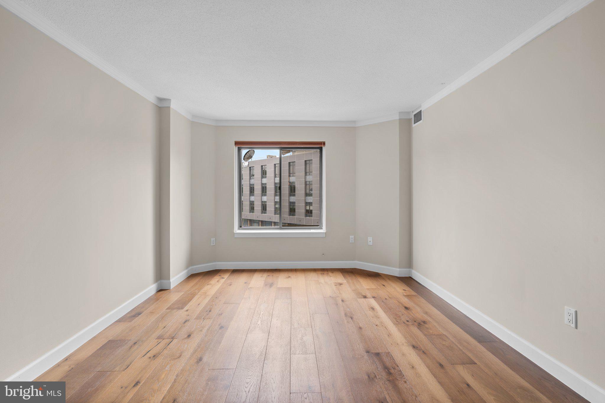 OBSERVATORY CIRCLE - Residential Lease