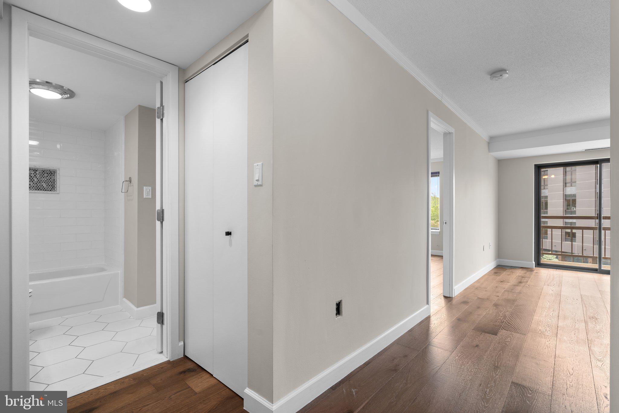 OBSERVATORY CIRCLE - Residential Lease