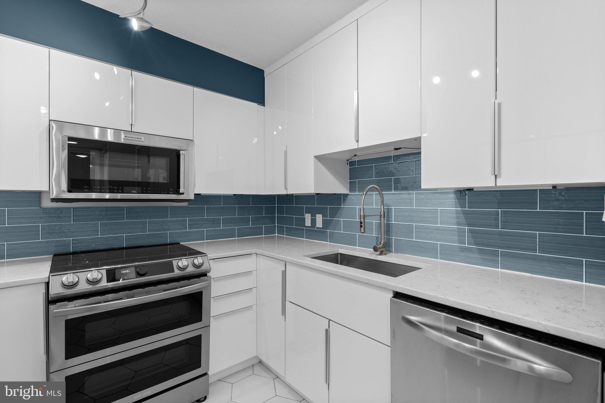 OBSERVATORY CIRCLE - Residential Lease