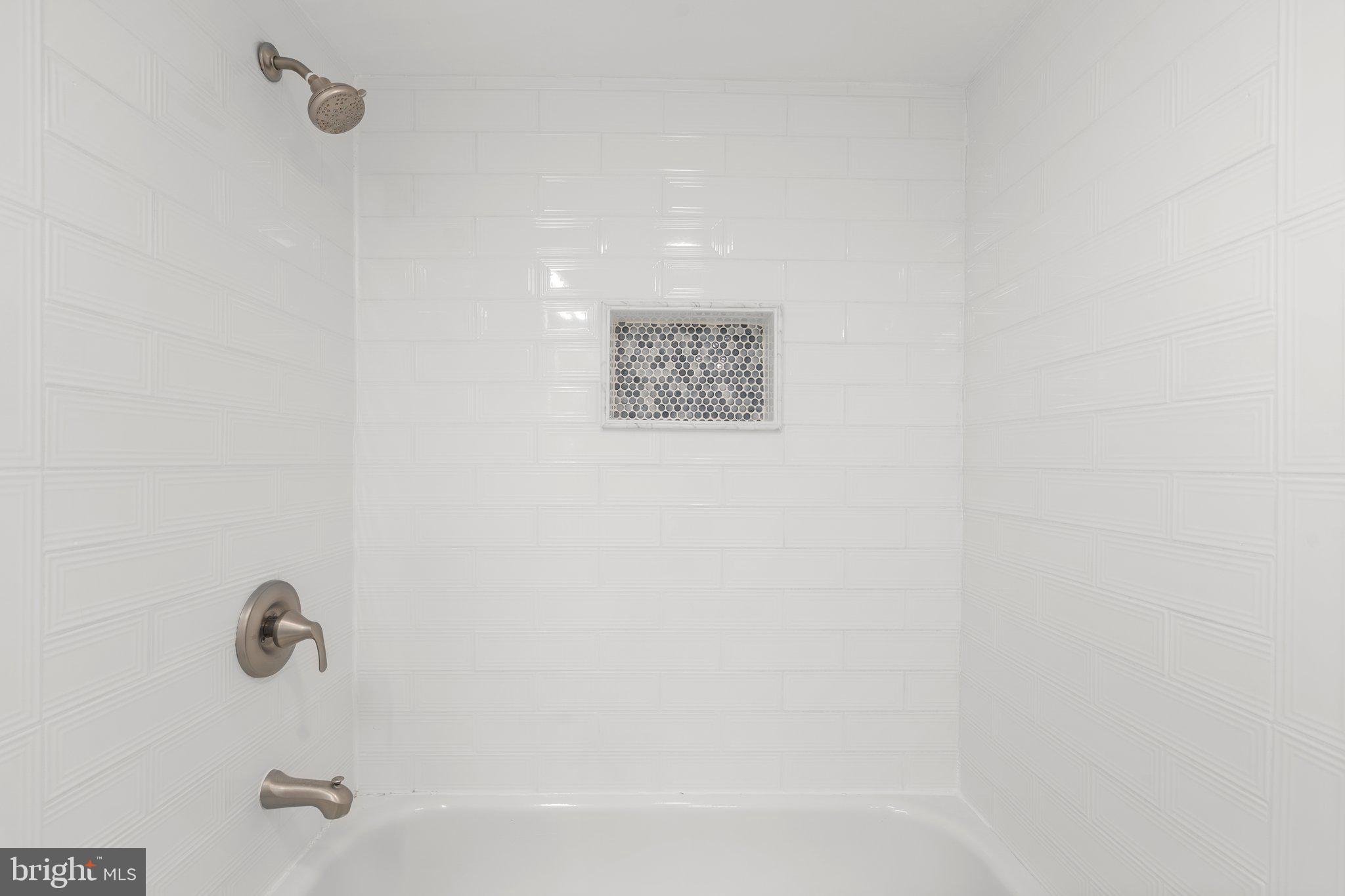 OBSERVATORY CIRCLE - Residential Lease