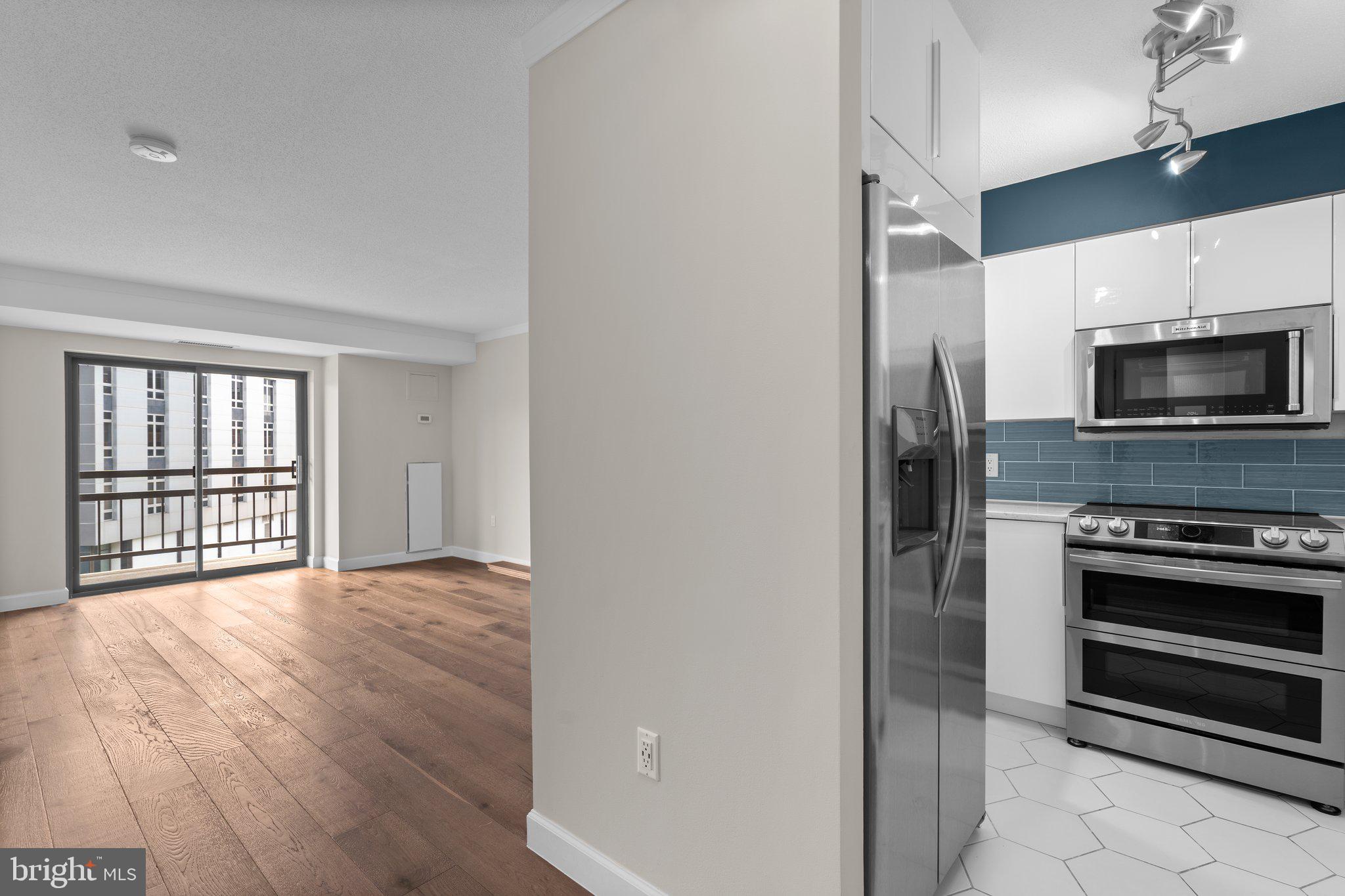 OBSERVATORY CIRCLE - Residential Lease