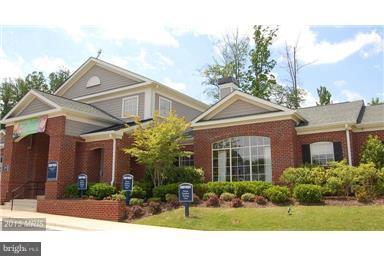 PARKSIDE AT EAGLE'S LANDING - Residential