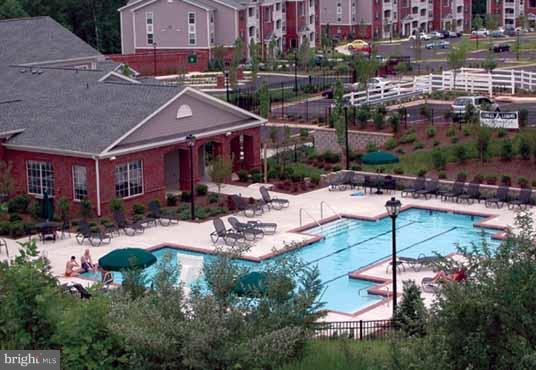 PARKSIDE AT EAGLE'S LANDING - Residential