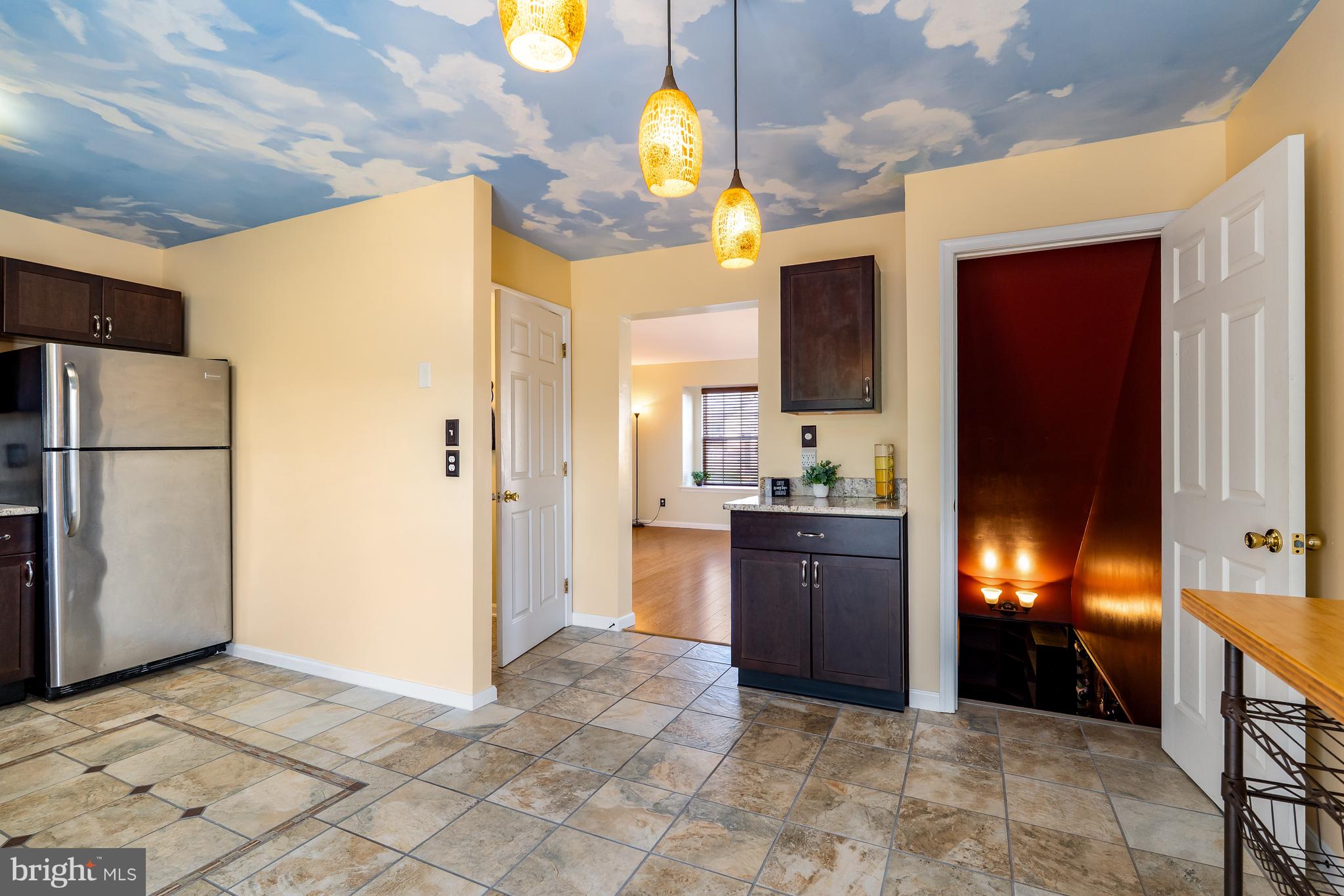 MIDDLETOWN VILLAGE - Residential