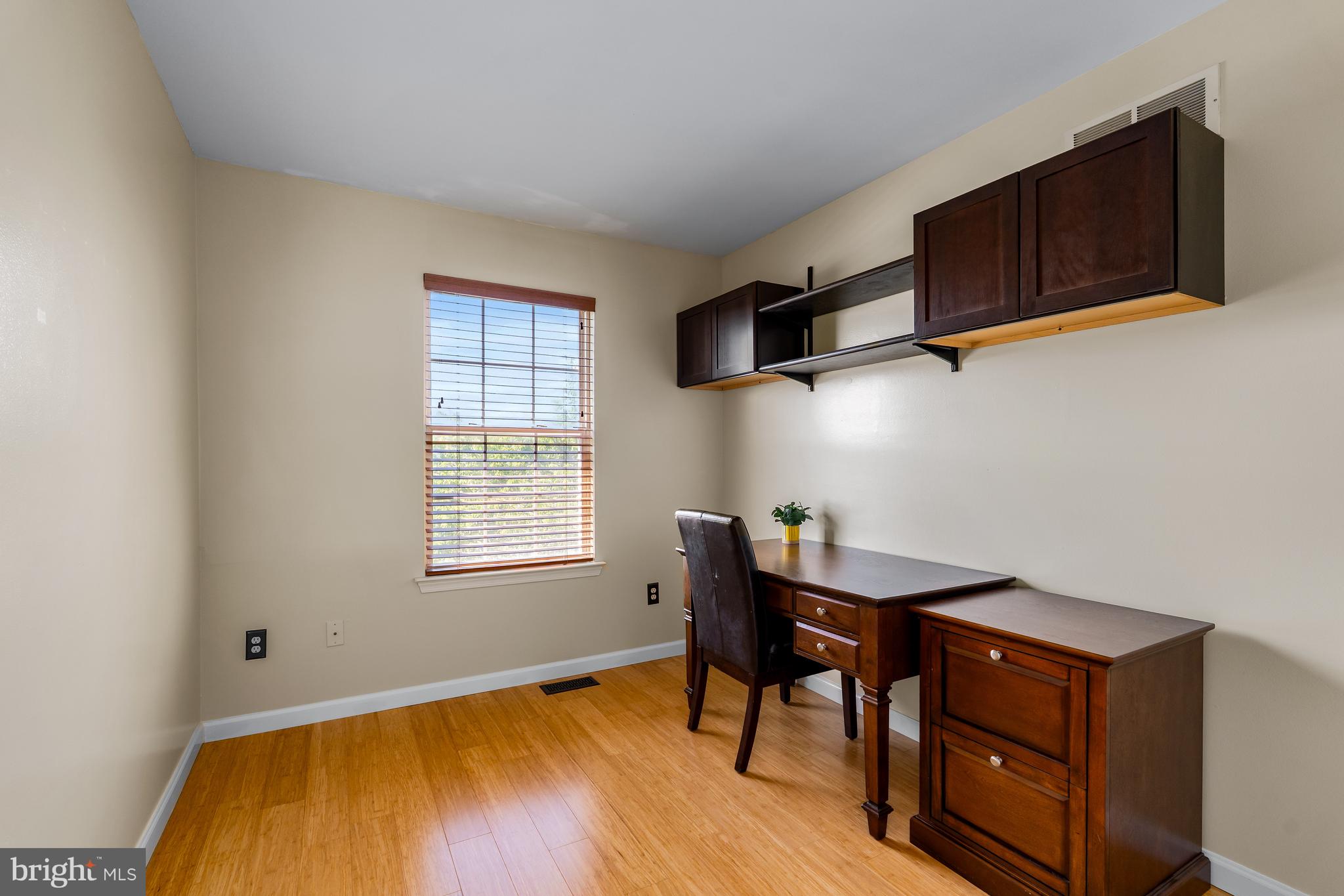 MIDDLETOWN VILLAGE - Residential