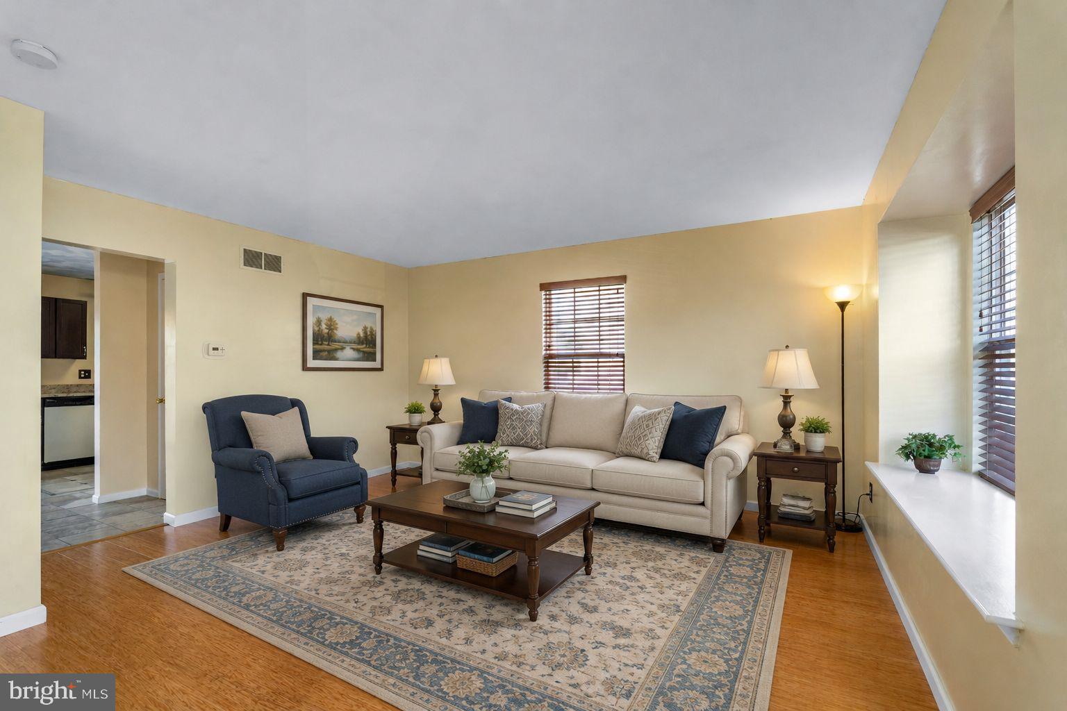 MIDDLETOWN VILLAGE - Residential