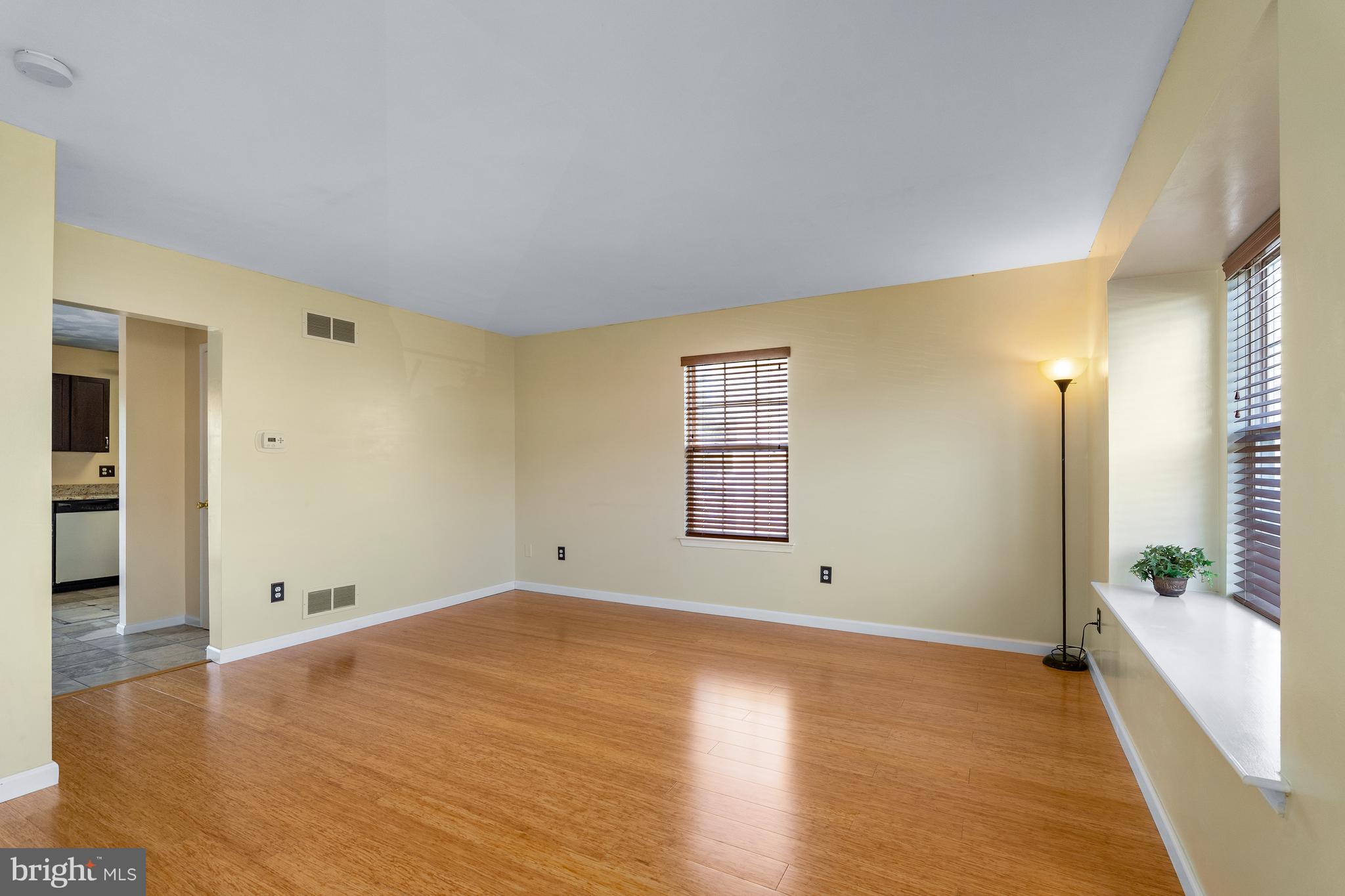 MIDDLETOWN VILLAGE - Residential