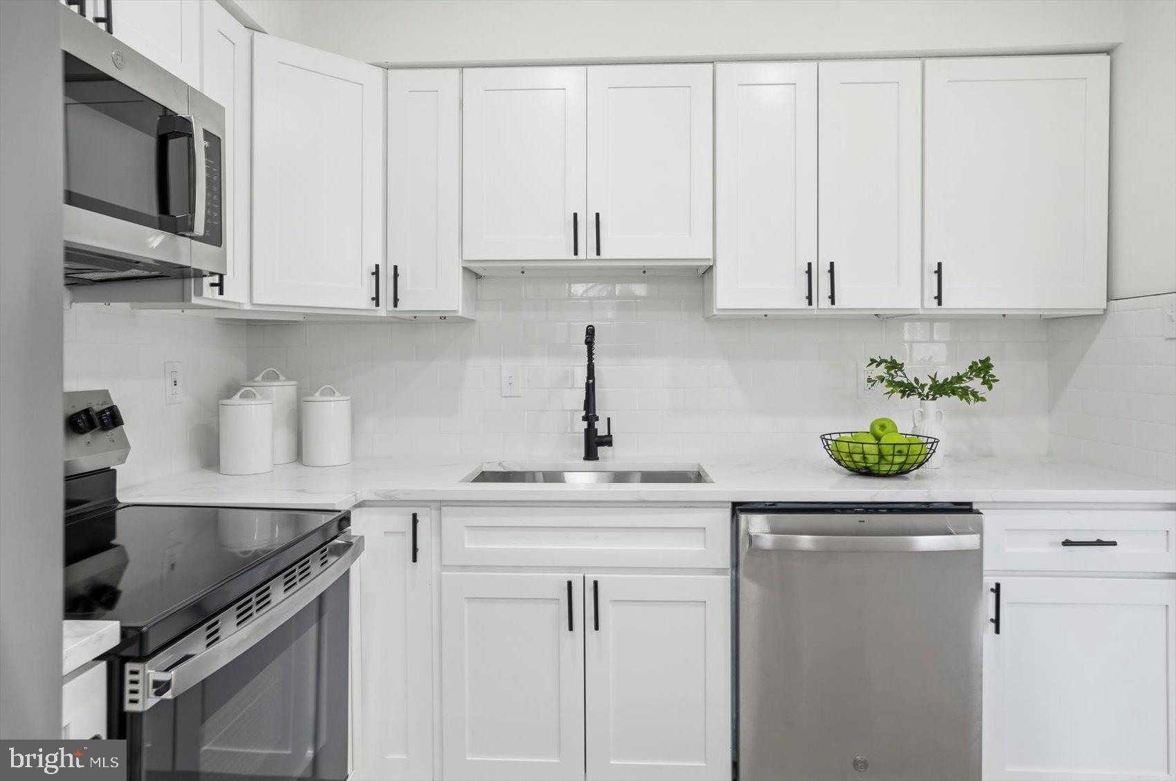 BRANTWOOD AT WHITEMARSH - Residential