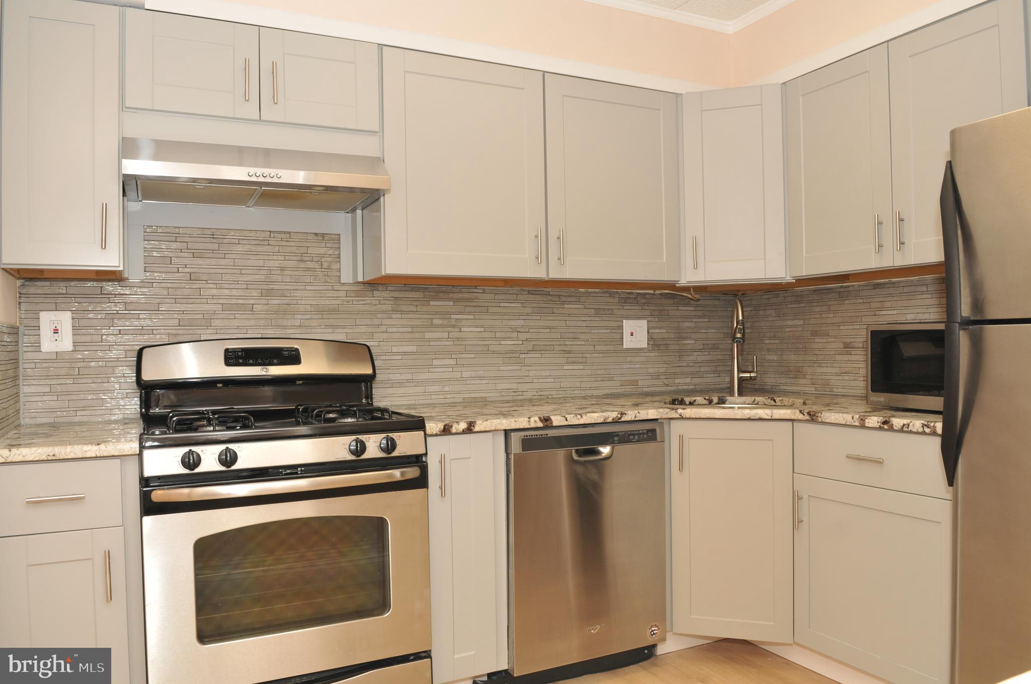 LIBERTY SQUARE - Residential Lease