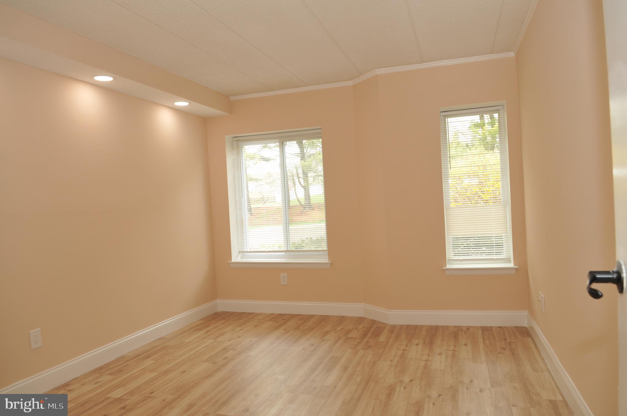 LIBERTY SQUARE - Residential Lease