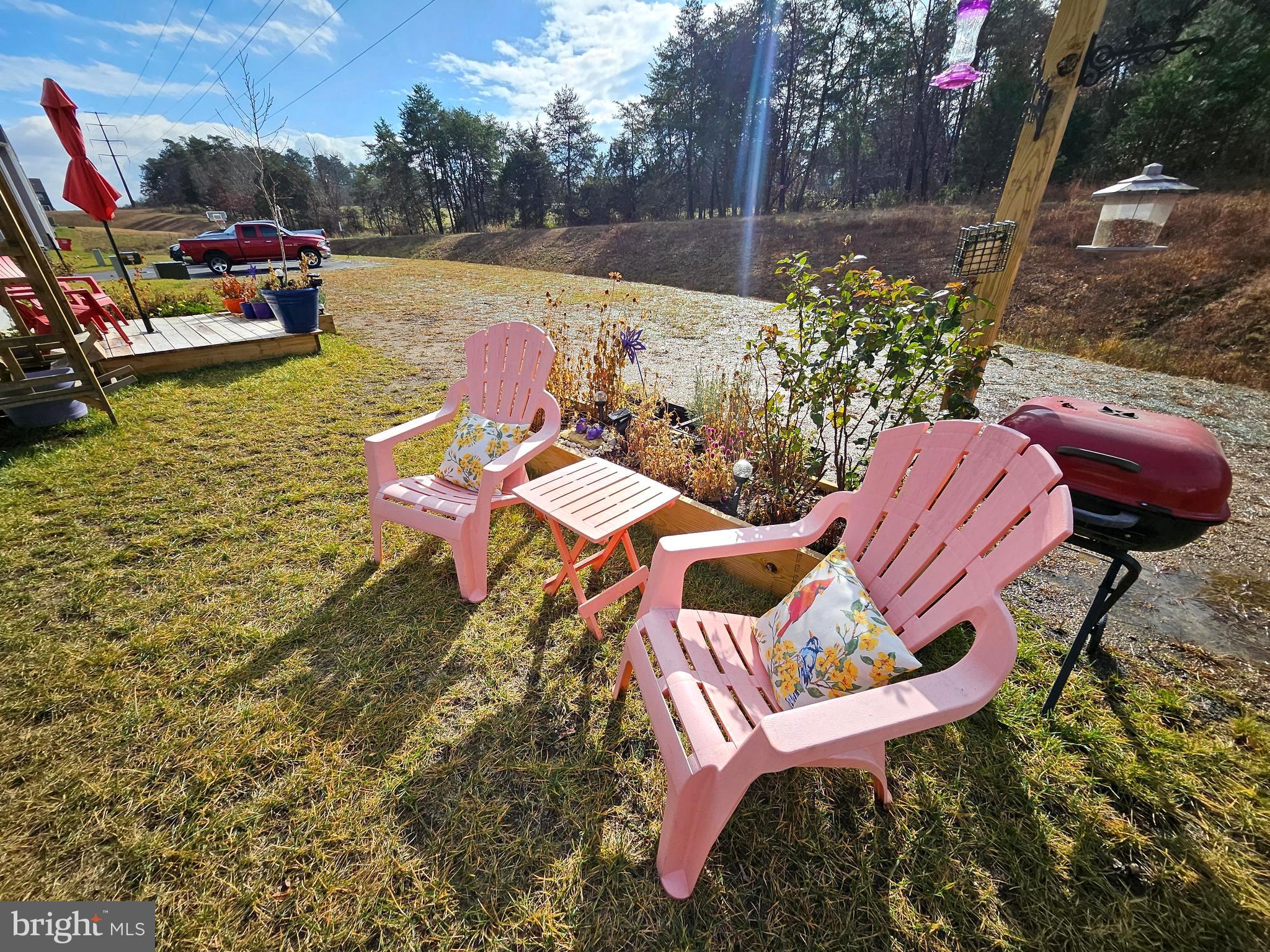 WHISPERING PINES - Residential