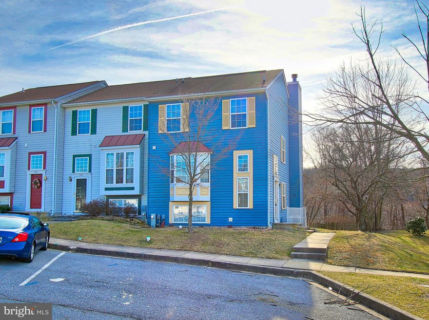 Rarely available end unit in Furnace Hills. 3 parking spots convey. Wood burning fireplace in family room. Walkout basement & deck. Full bath is nicely updated. Nice yard, backs to trees. **Please note phots were taken before the current tenant occupied the property. Property will be available as early as August 2-5th in order to allow for a proper inspection and cleaning.