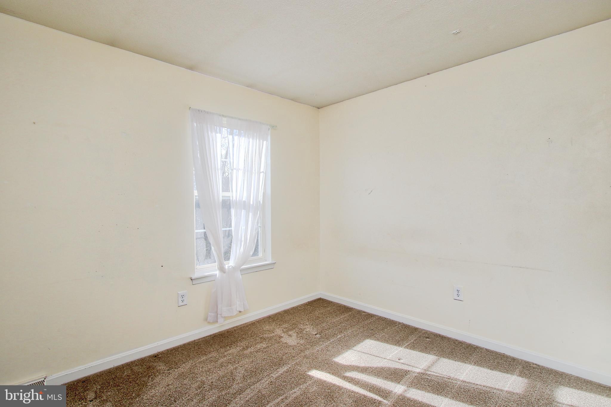 FURNACE HILLS - Residential Lease