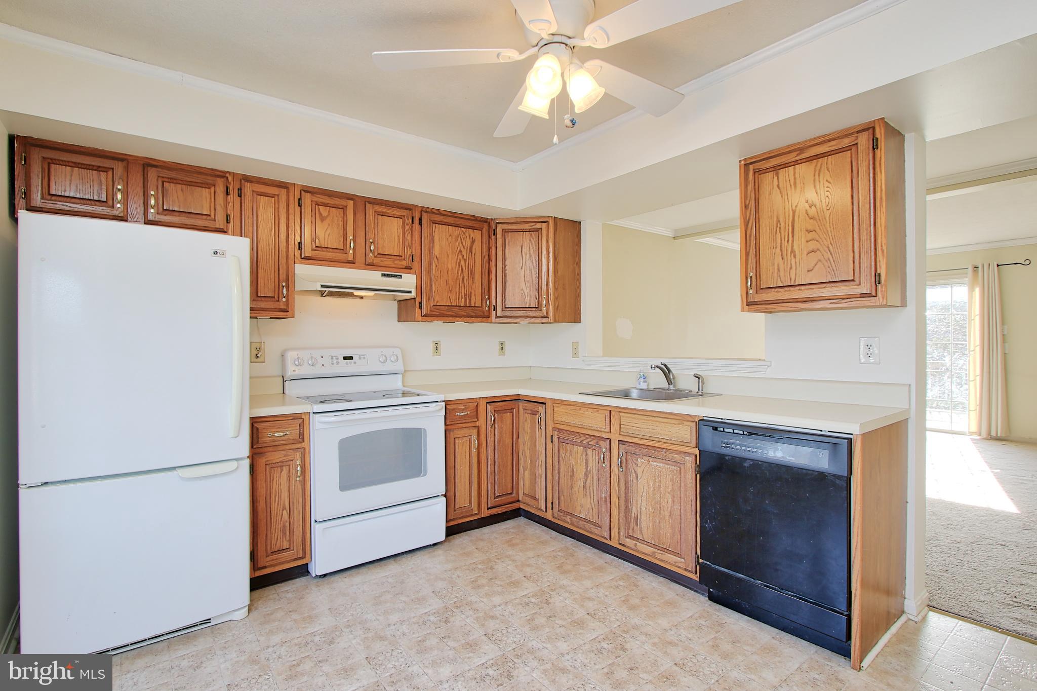 FURNACE HILLS - Residential Lease