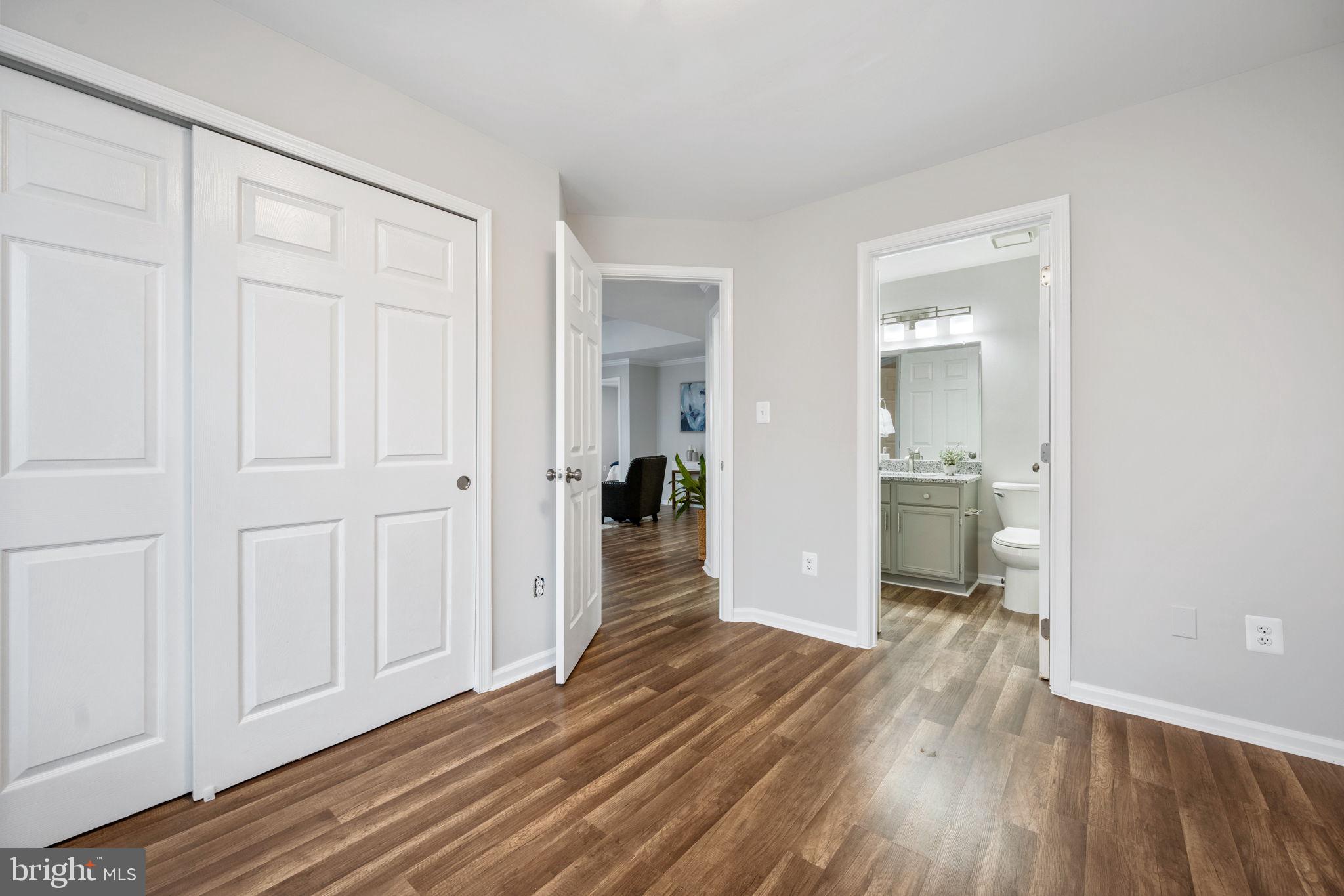 STRATFORD CONDO BULL RUN - Residential