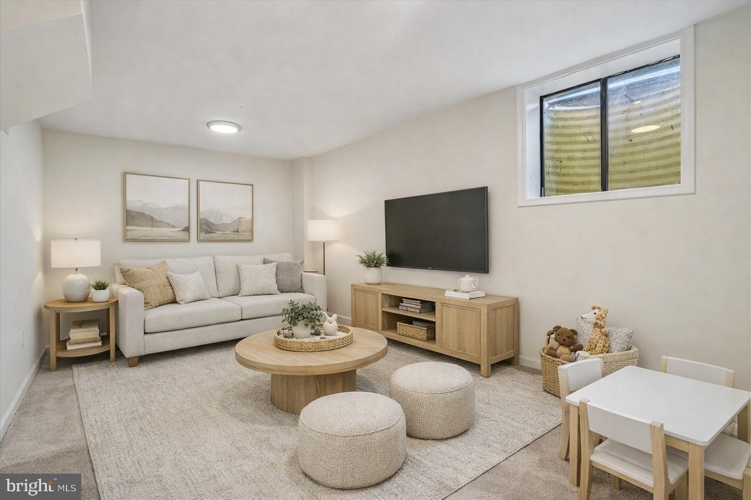 RESTON - Residential