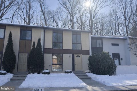 2315 EMERALD HEIGHTS COURT RESTON VA 20191